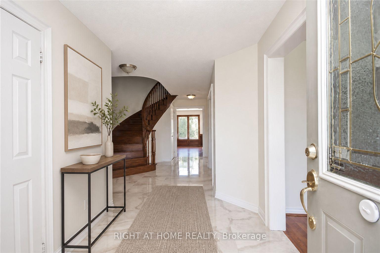 Photo 2 of 1466 Bayshire Drive, Oakville, Joshua Creek — HOMEH