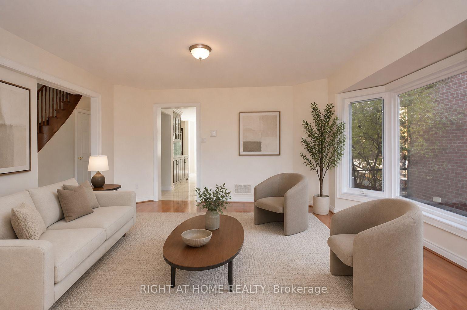 Photo 5 of 1466 Bayshire Drive, Oakville, Joshua Creek — HOMEH