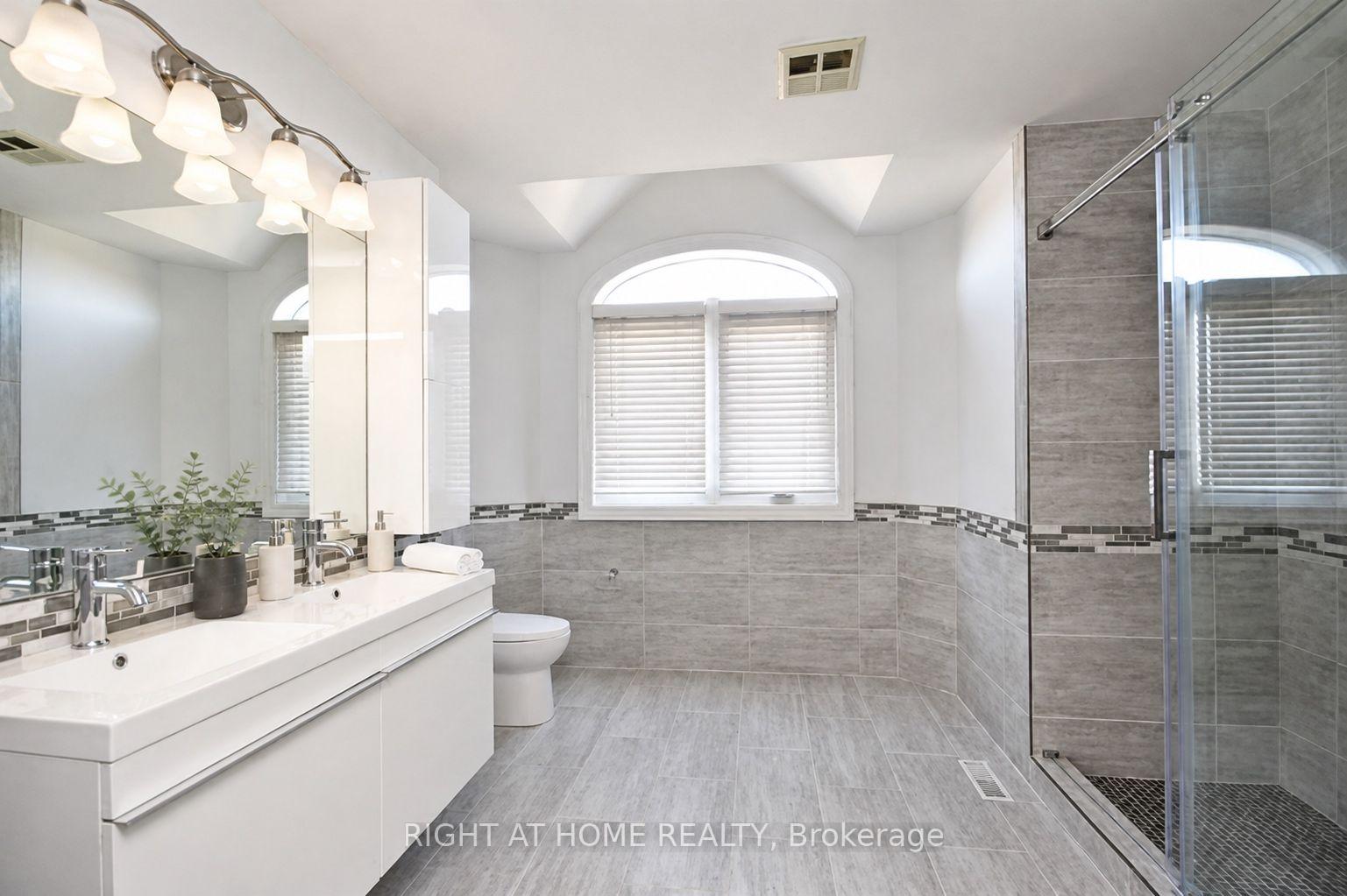 Photo 16 of 1466 Bayshire Drive, Oakville, Joshua Creek — HOMEH