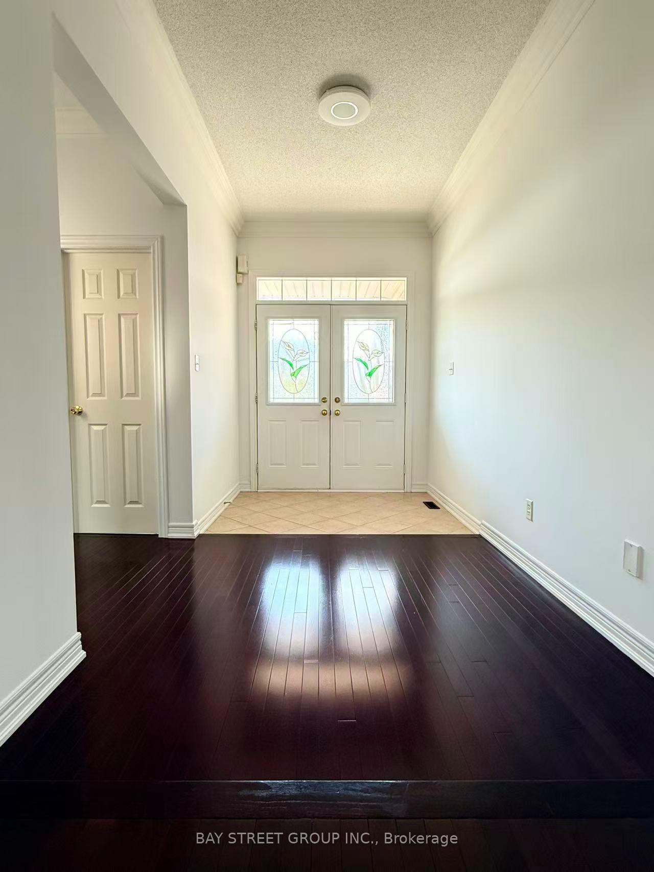 Photo 6 of 146 Ivy Glen Drive, Vaughan, Patterson — HOMEH