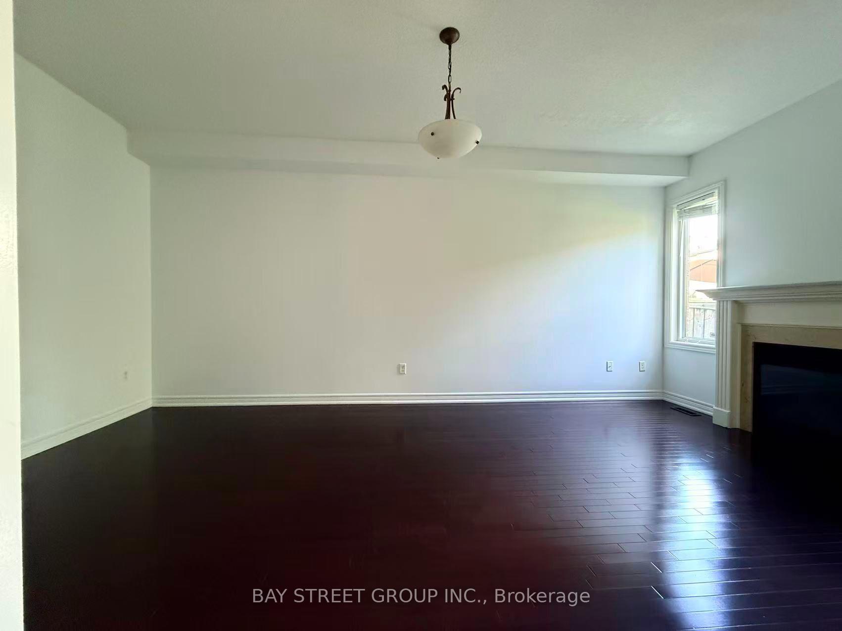 Photo 13 of 146 Ivy Glen Drive, Vaughan, Patterson — HOMEH