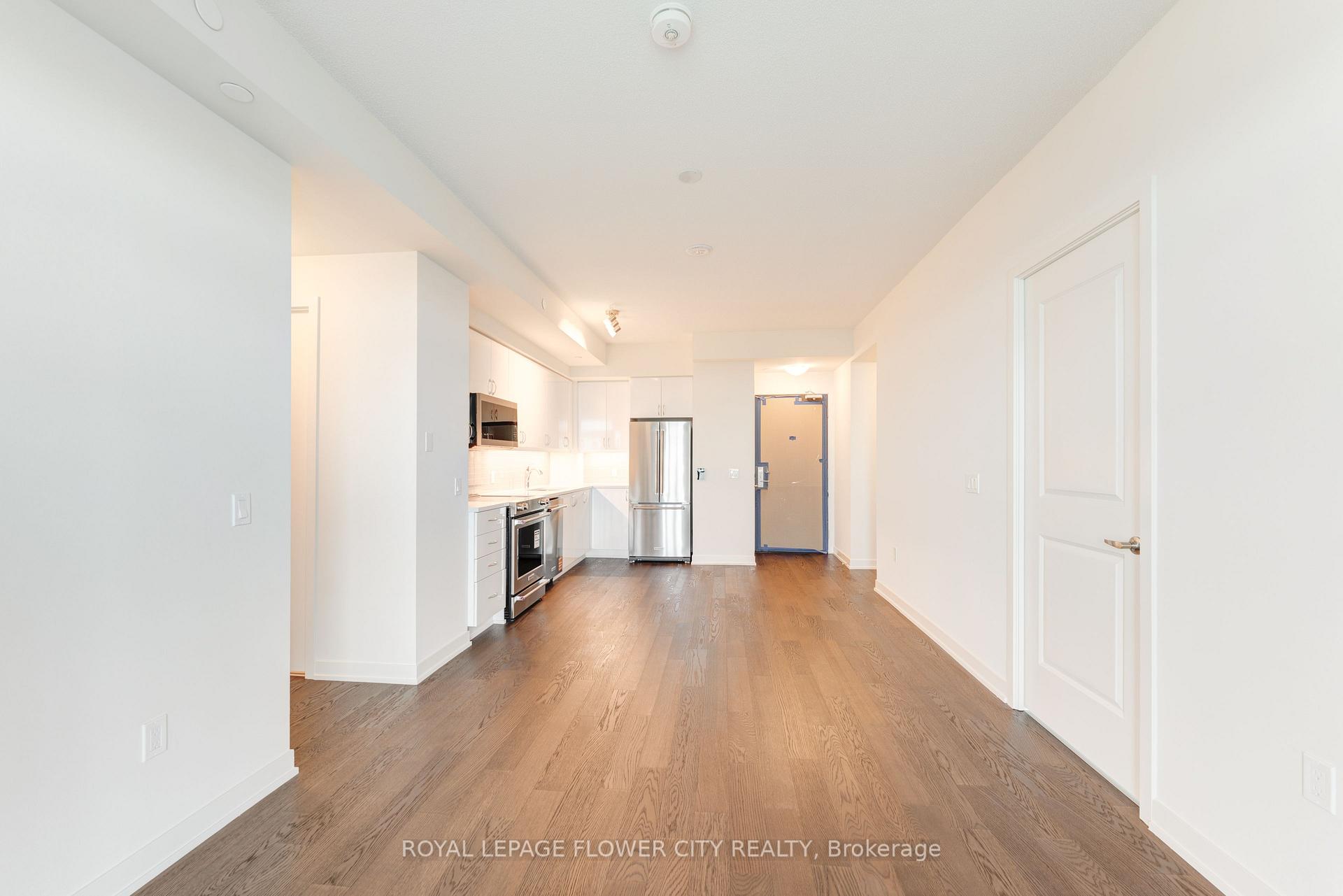 Photo 11 of Unit PH404, 38 Annie Craig Drive, Etobicoke, Mimico — HOMEH