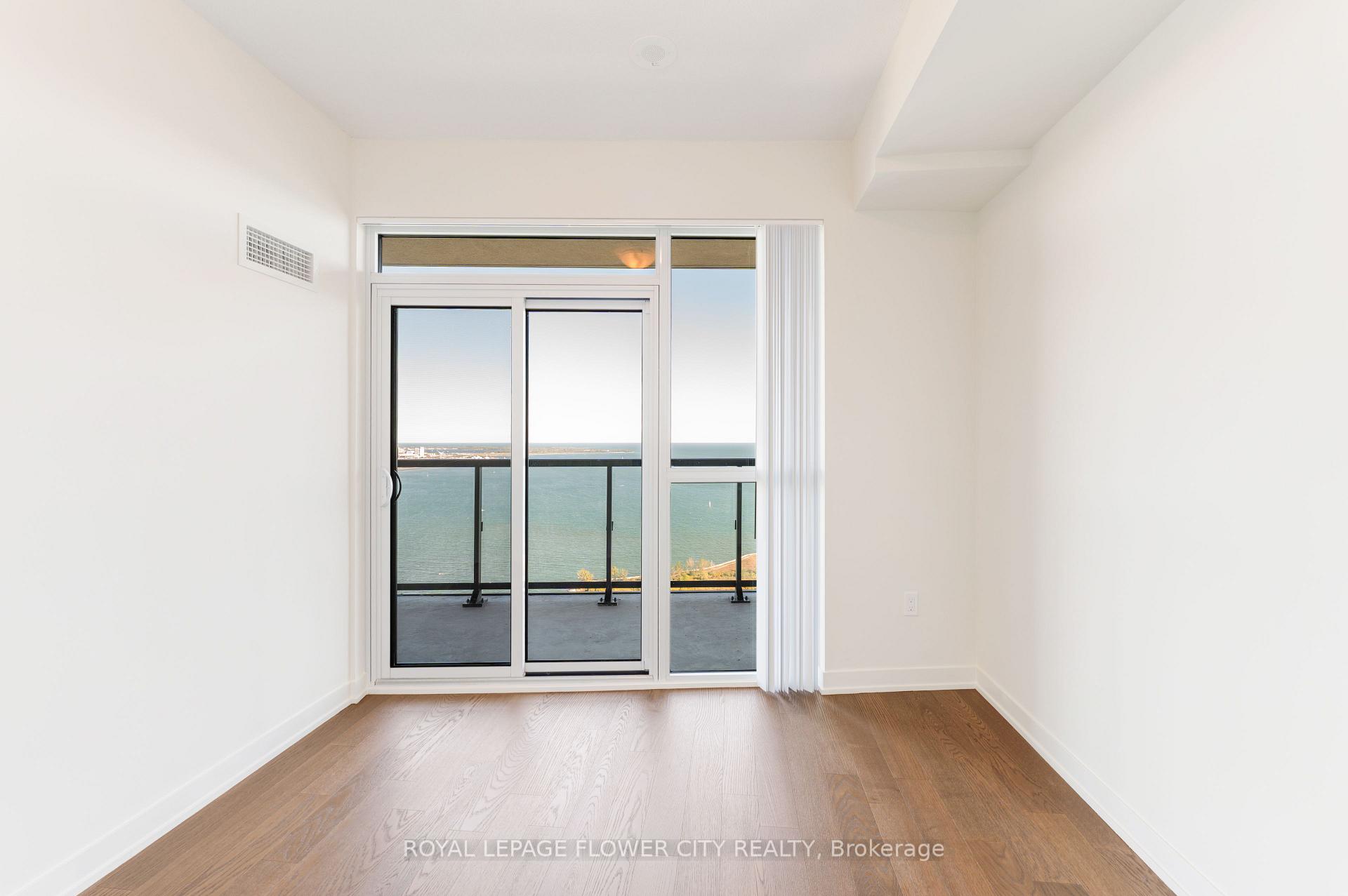 Photo 24 of Unit PH404, 38 Annie Craig Drive, Etobicoke, Mimico — HOMEH