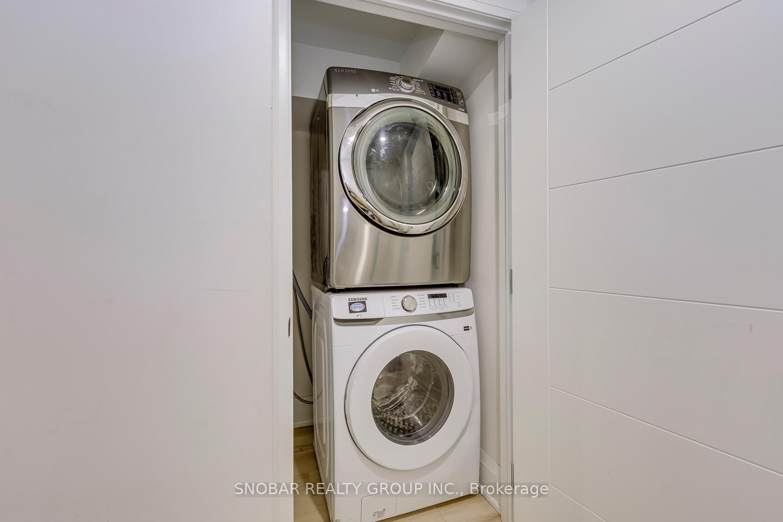 Photo 28 of 23 Mitre Place, Etobicoke, Kingsview Village-The Westway — HOMEH
