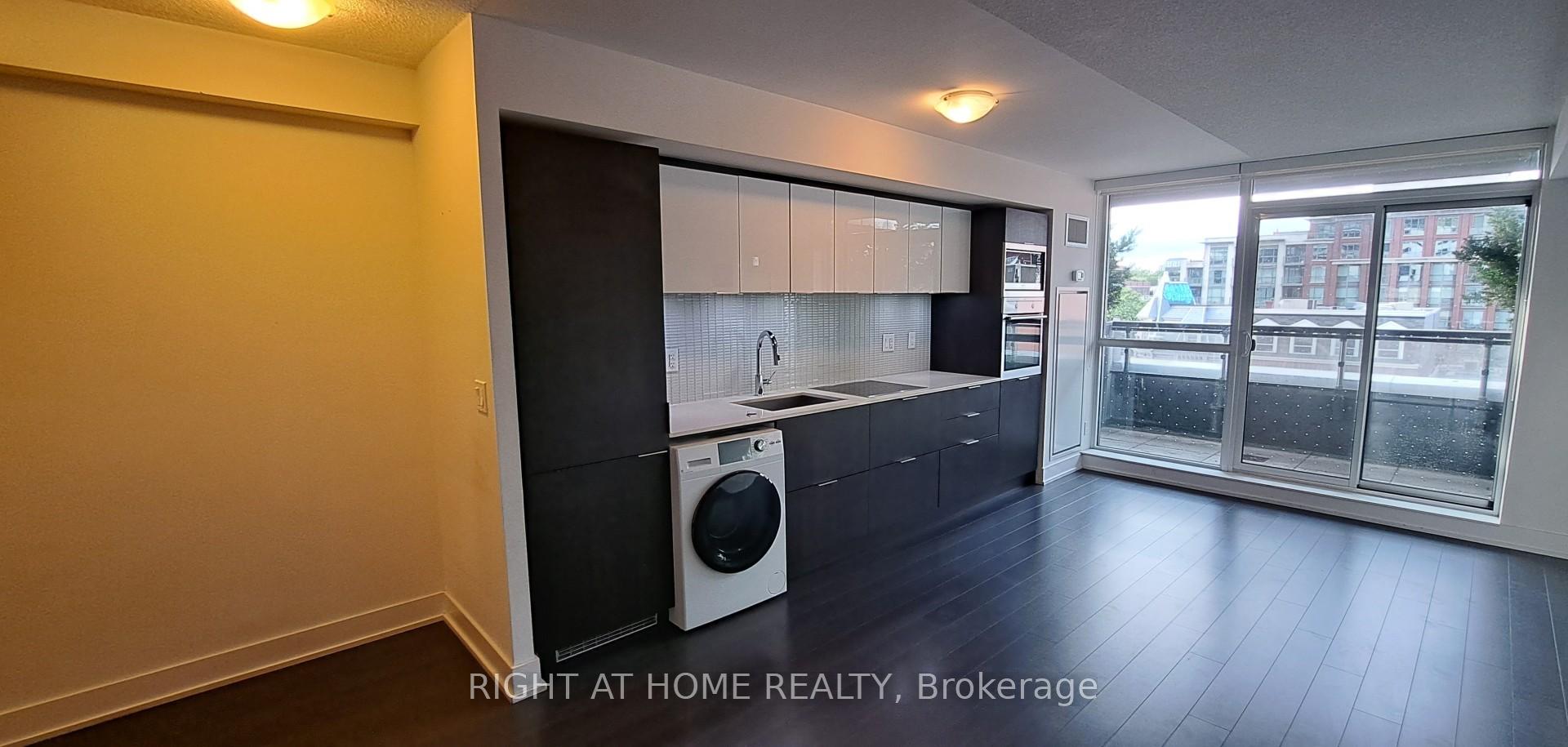 Photo 5 of Unit 404, 318 Richmond Street W, Toronto, Waterfront Communities — HOMEH