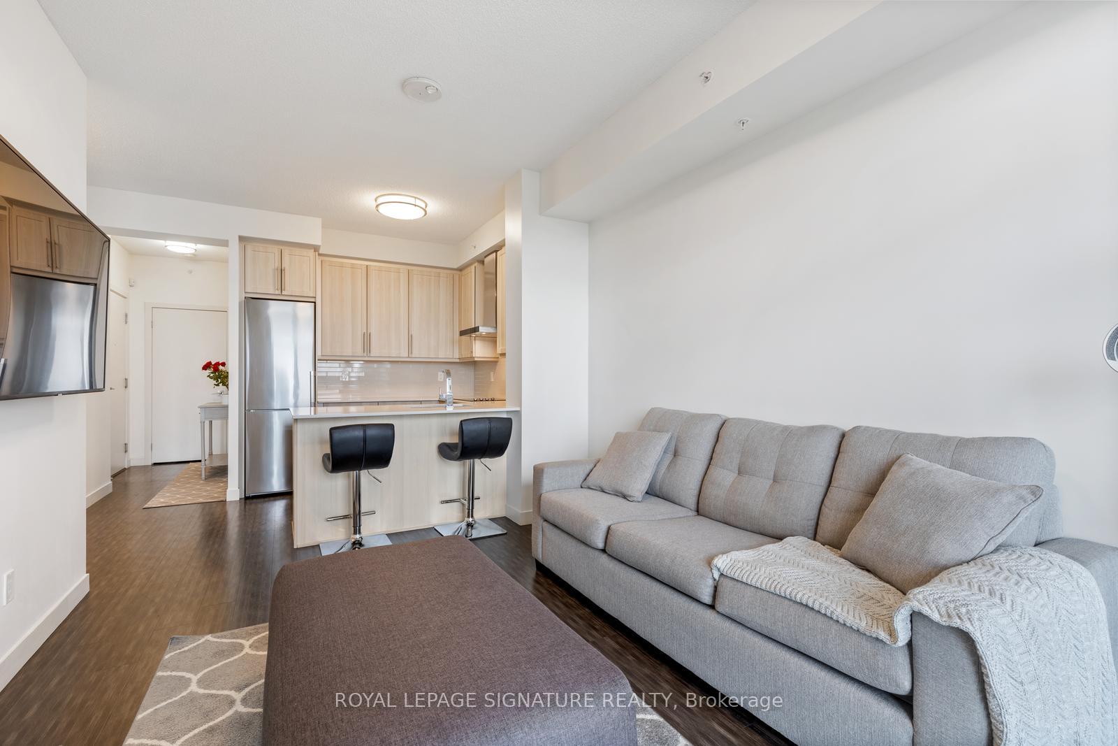 Photo of Unit 1606, 2093 Fairview Street