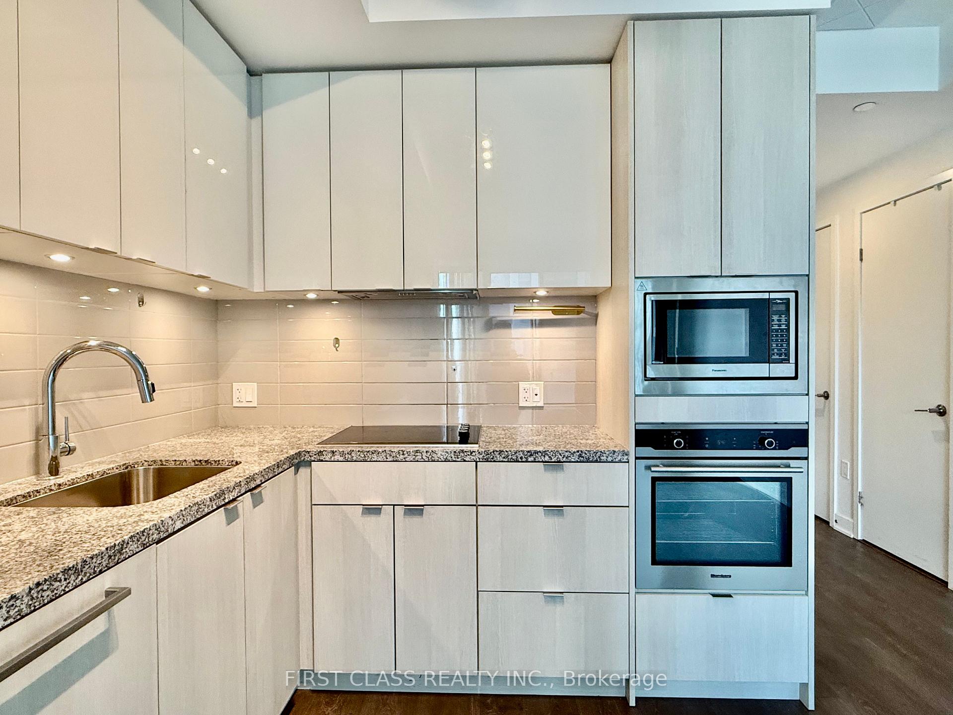 Photo 8 of Unit 2603, 115 Blue Jays Way, Toronto, Waterfront Communities — HOMEH