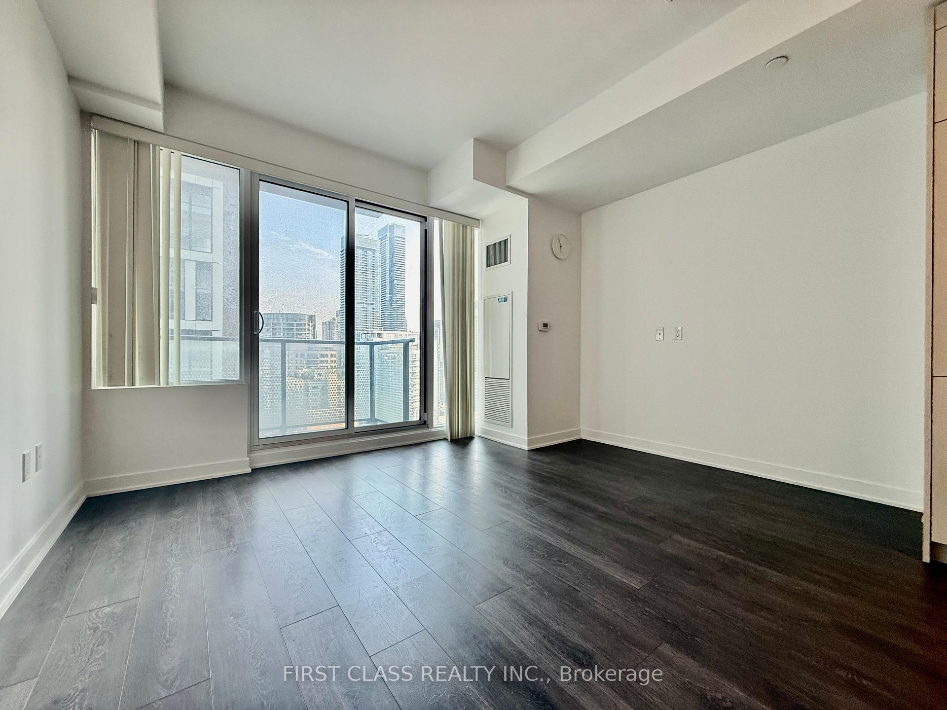 Photo 9 of Unit 2603, 115 Blue Jays Way, Toronto, Waterfront Communities — HOMEH