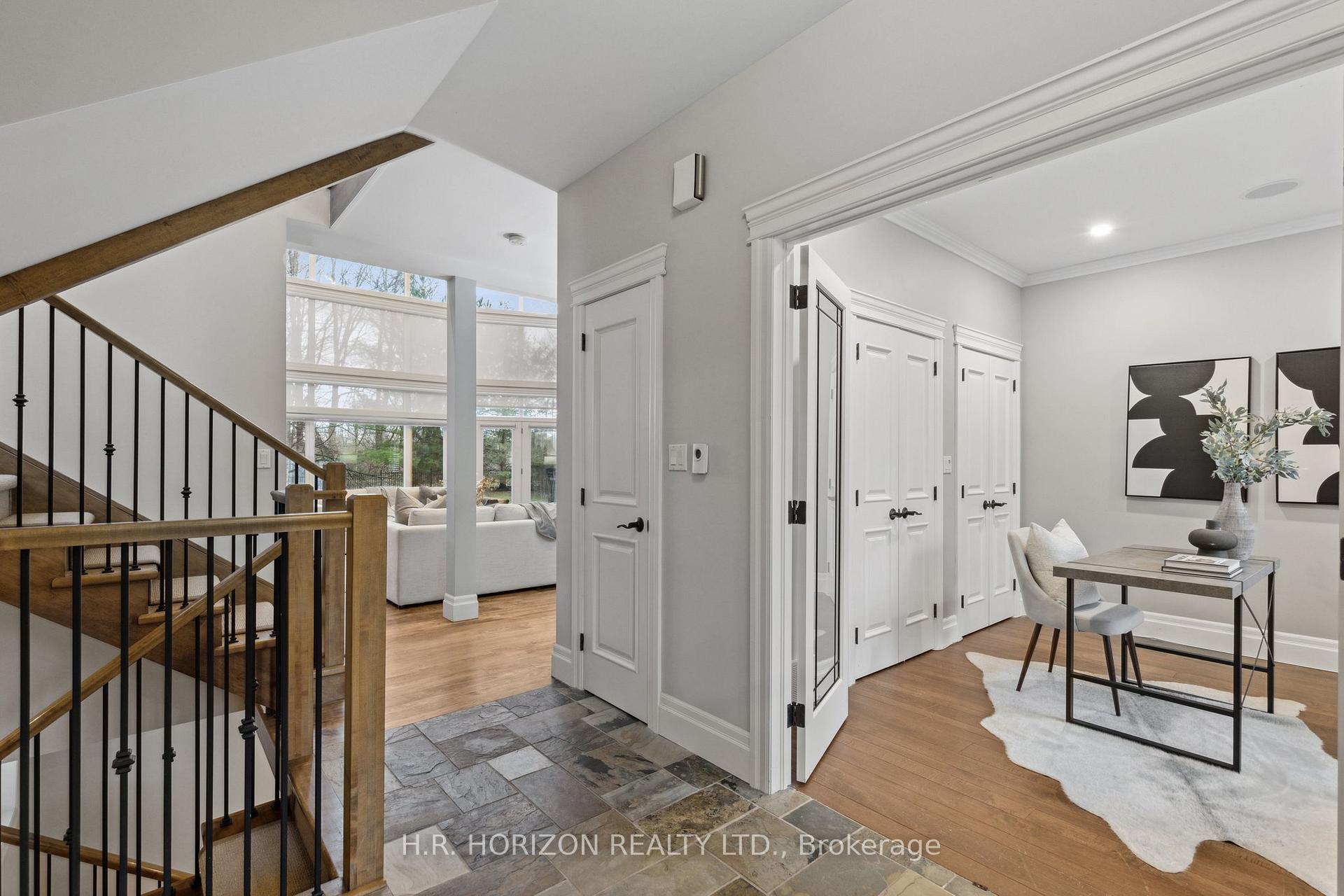 Photo 2 of 214 Russell Street E, Blue Mountains — HOMEH