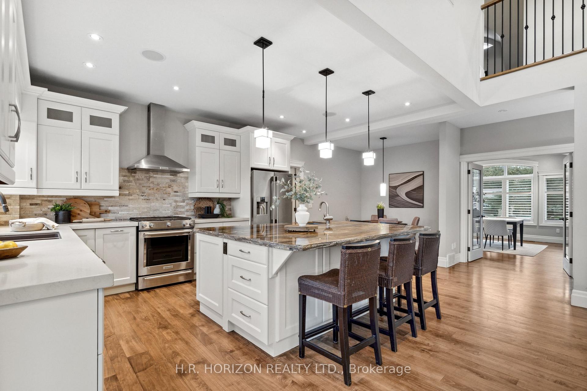 Photo 6 of 214 Russell Street E, Blue Mountains — HOMEH