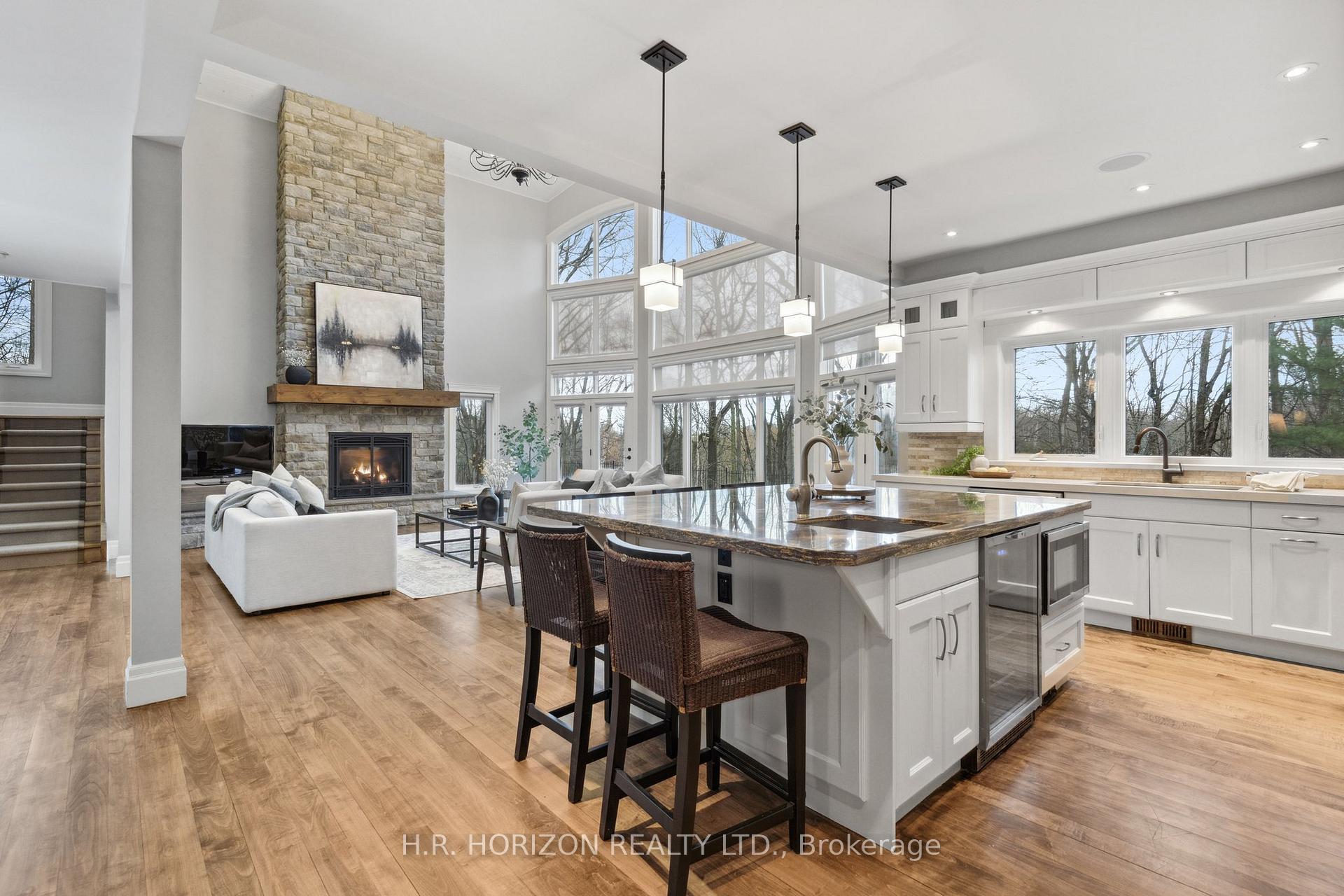 Photo 7 of 214 Russell Street E, Blue Mountains — HOMEH