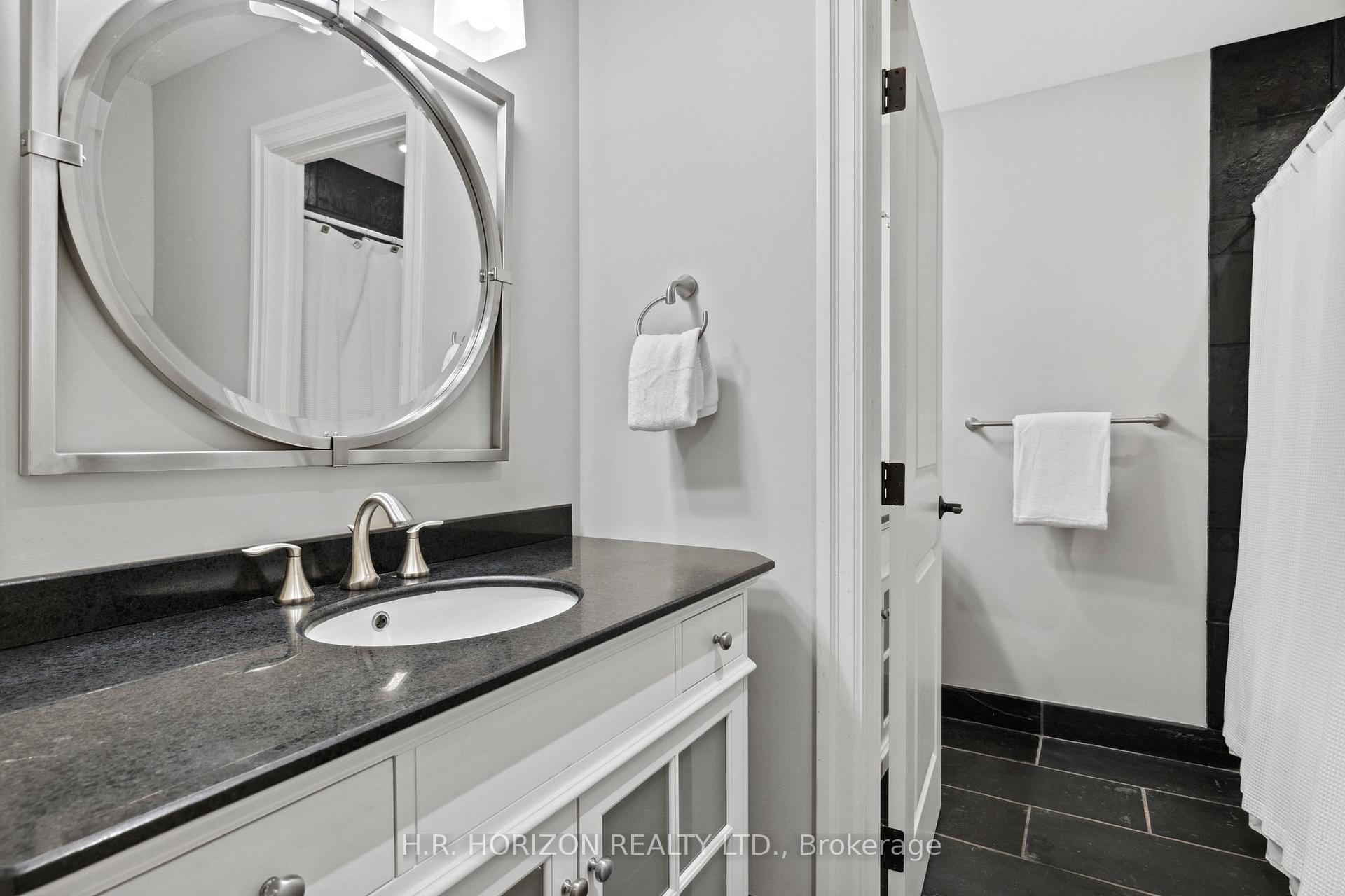 Photo 18 of 214 Russell Street E, Blue Mountains — HOMEH