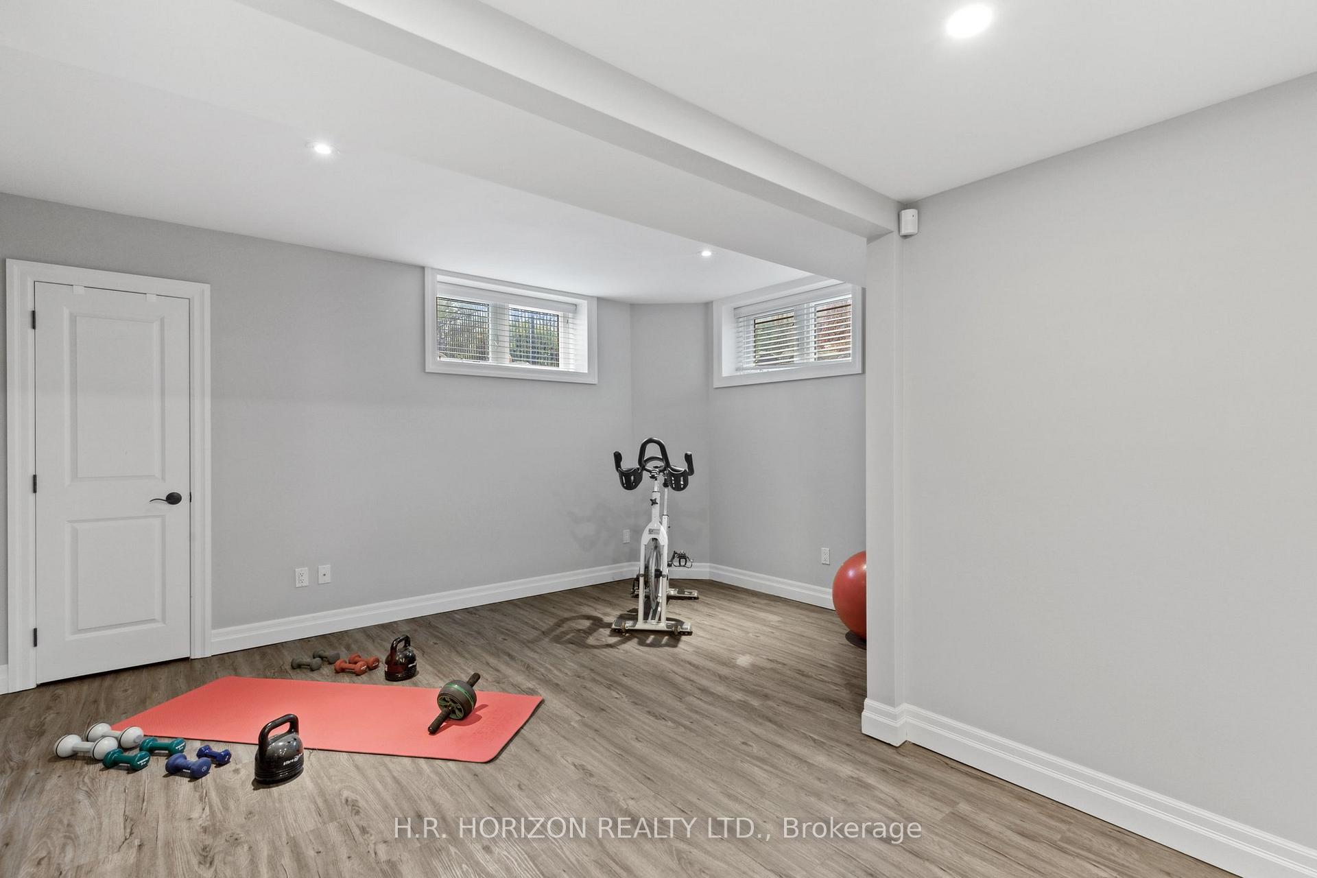 Photo 20 of 214 Russell Street E, Blue Mountains — HOMEH