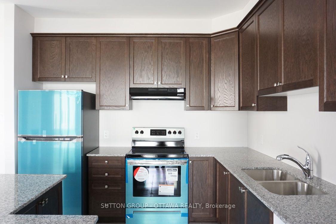 Photo 3 of 663 Allied Mews, Ottawa, Stittsville (North) — HOMEH