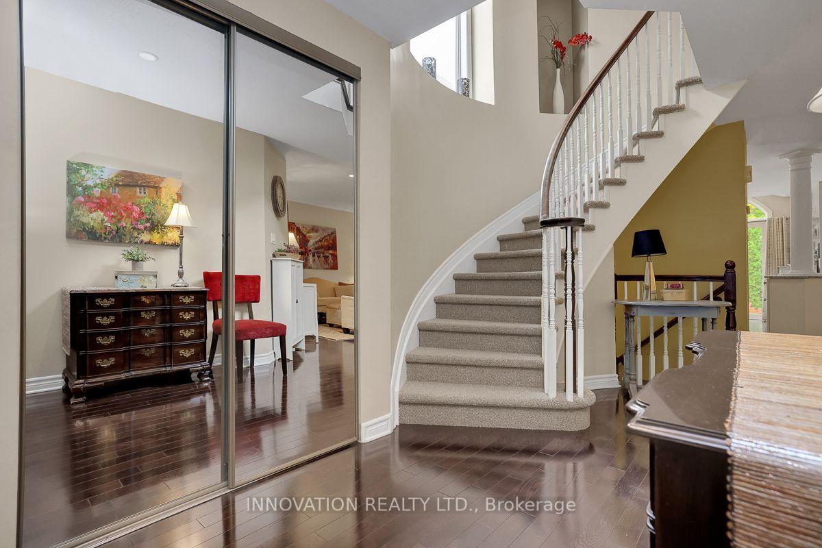 Photo 6 of 106 Tacom Circle, Ottawa, Barrhaven - Strandherd — HOMEH