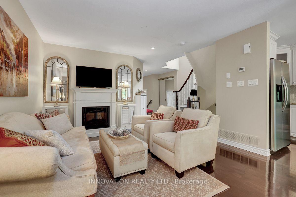 Photo 11 of 106 Tacom Circle, Ottawa, Barrhaven - Strandherd — HOMEH