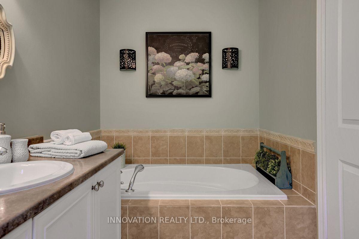 Photo 28 of 106 Tacom Circle, Ottawa, Barrhaven - Strandherd — HOMEH