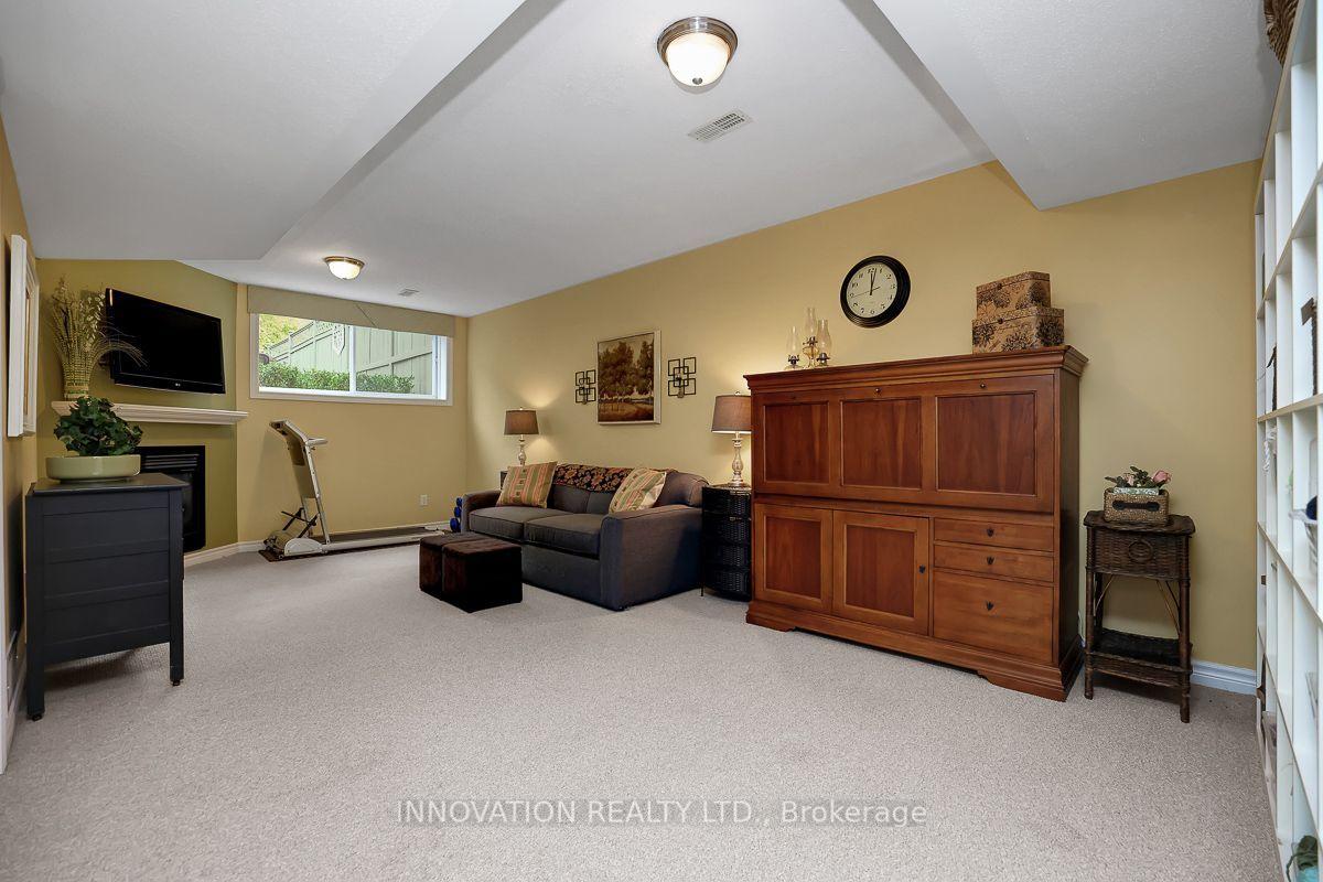 Photo 35 of 106 Tacom Circle, Ottawa, Barrhaven - Strandherd — HOMEH