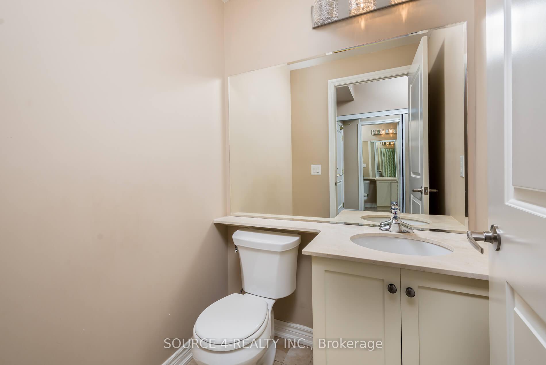 Photo 17 of Unit 201, 9245 Jane Street, Vaughan, Maple — HOMEH