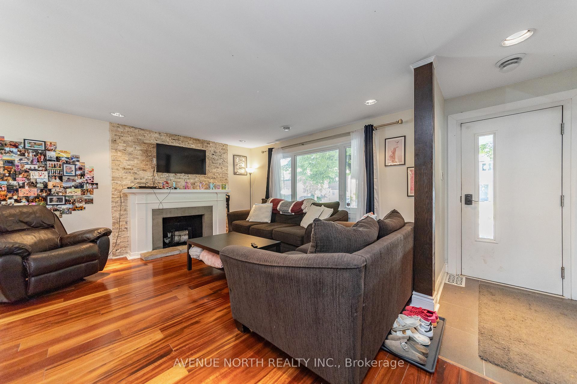 Photo 3 of 206 Blackburn Avenue, Ottawa, Sandy Hill — HOMEH
