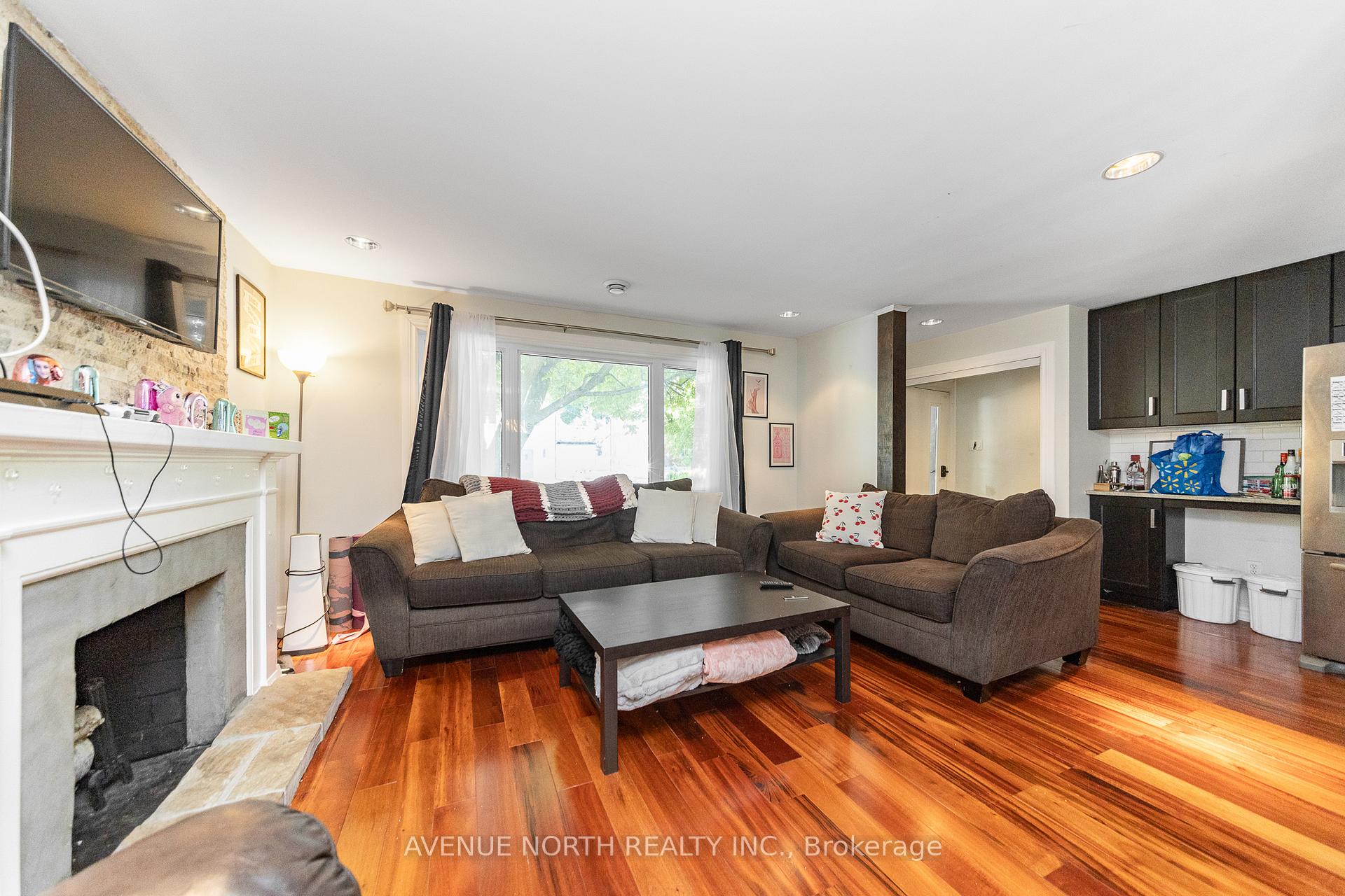 Photo 5 of 206 Blackburn Avenue, Ottawa, Sandy Hill — HOMEH