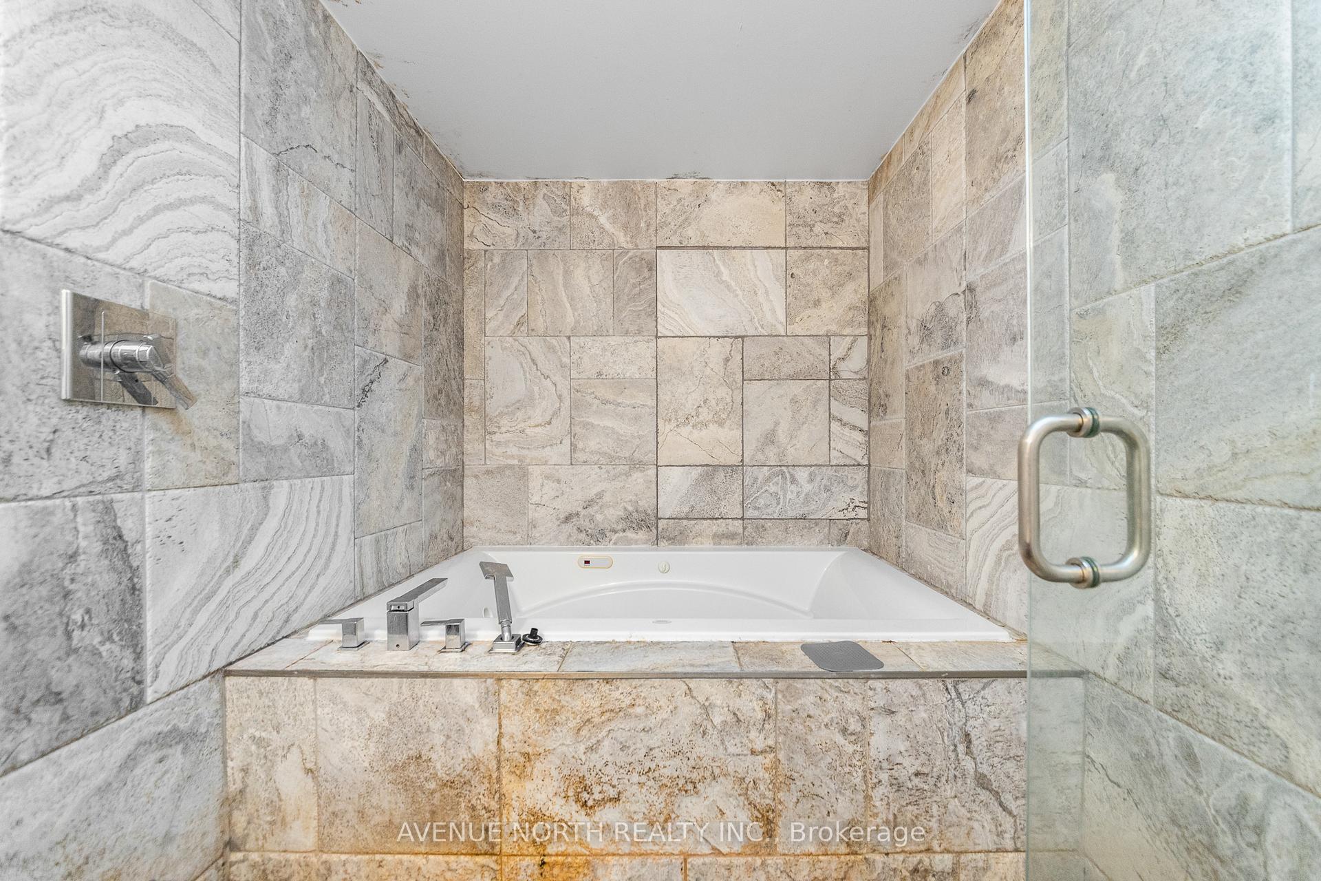 Photo 28 of 206 Blackburn Avenue, Ottawa, Sandy Hill — HOMEH