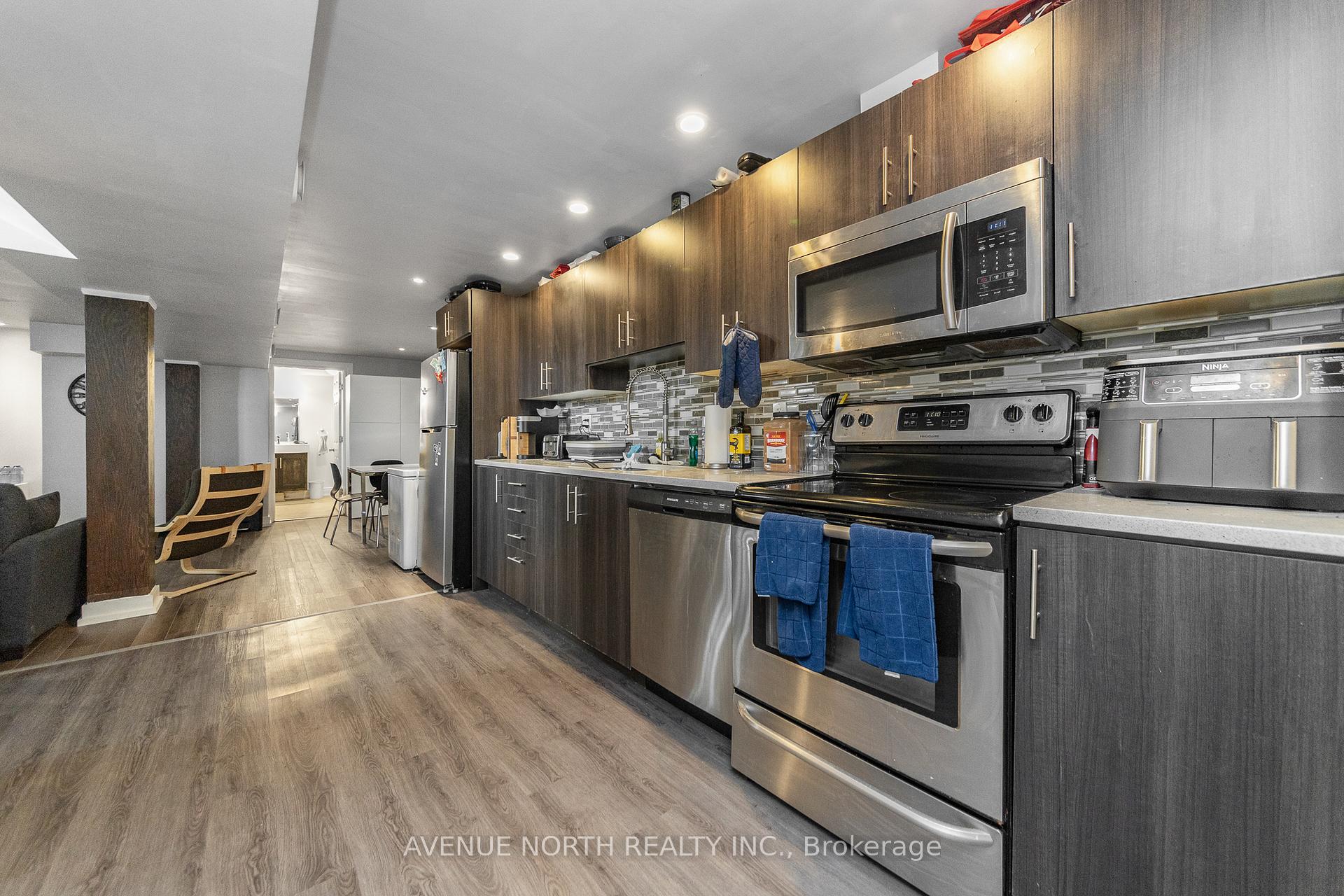Photo 33 of 206 Blackburn Avenue, Ottawa, Sandy Hill — HOMEH