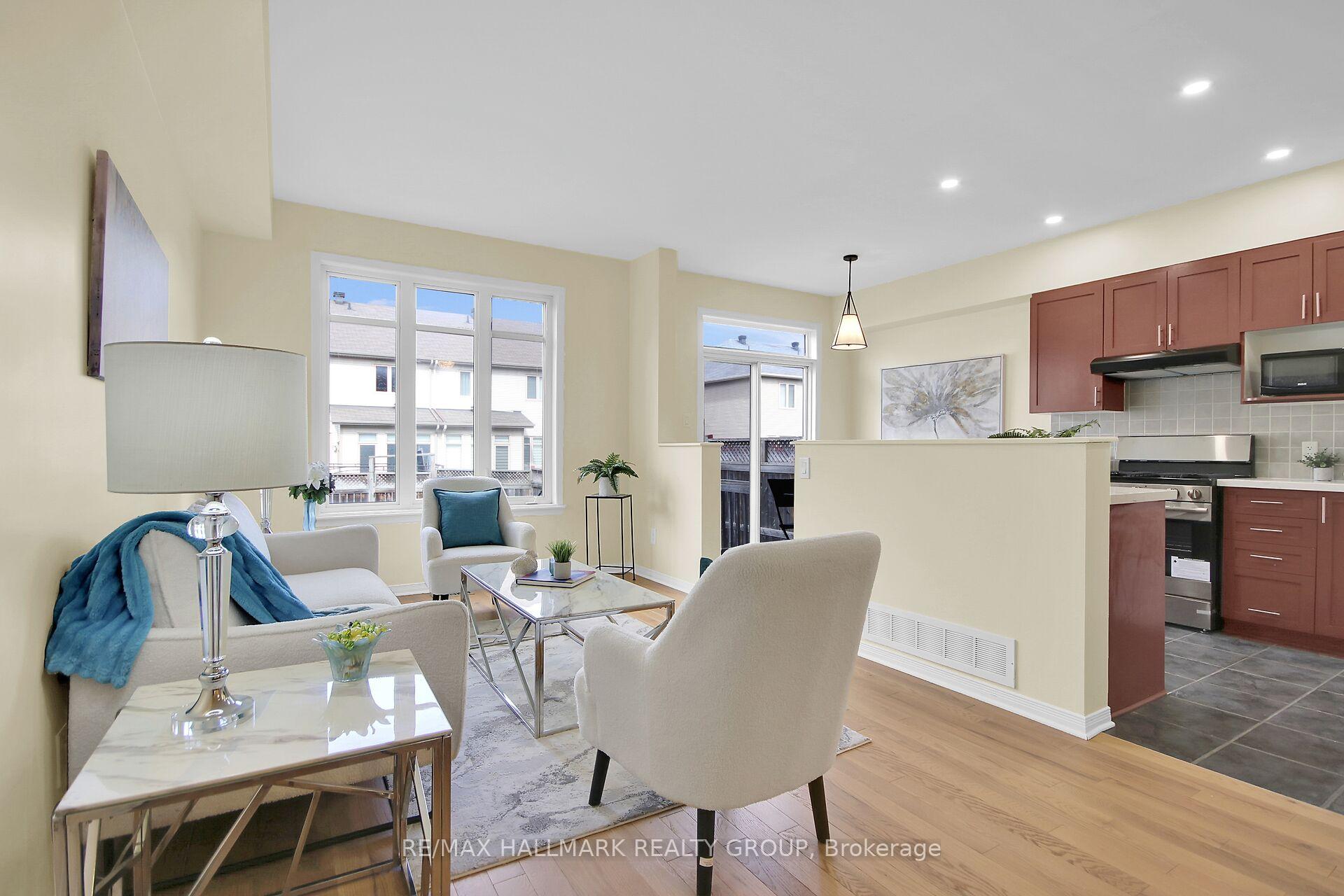 Photo 9 of 152 Calaveras Avenue, Ottawa, Barrhaven - Longfields — HOMEH
