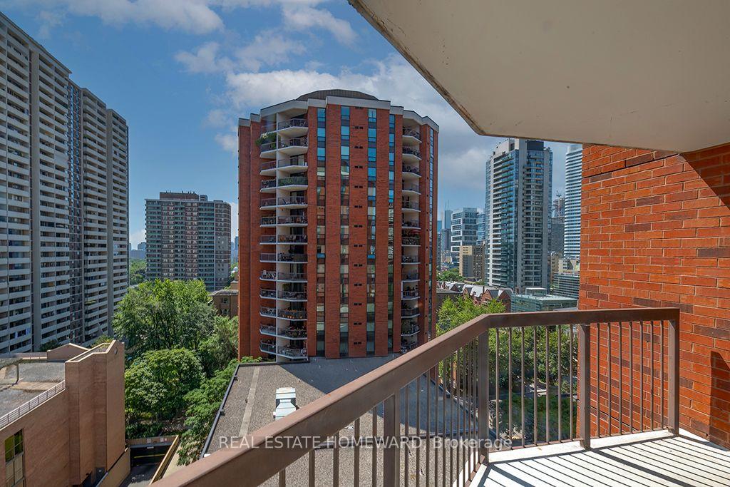 Photo 40 of Unit 1219, 77 Maitland Place, Toronto, Cabbagetown-South St. James Town — HOMEH