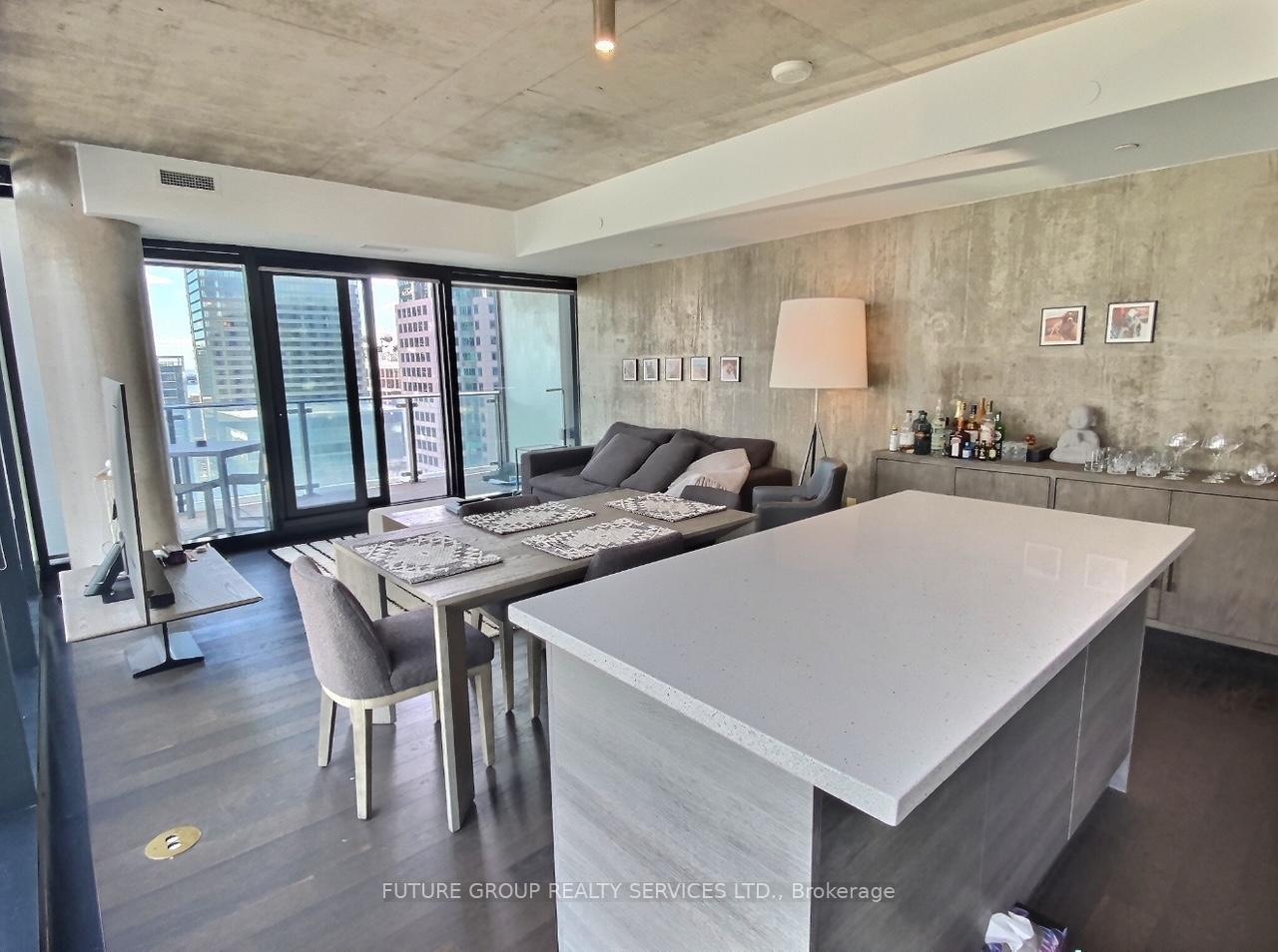 Photo 3 of Unit 1204, 224 King Street W, Toronto, Waterfront Communities — HOMEH