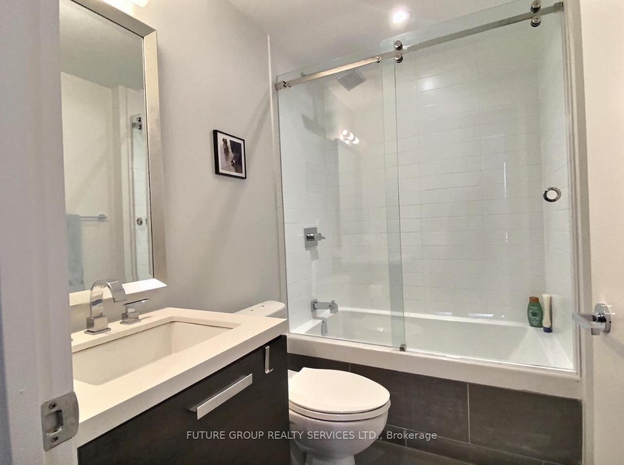 Photo 10 of Unit 1204, 224 King Street W, Toronto, Waterfront Communities — HOMEH