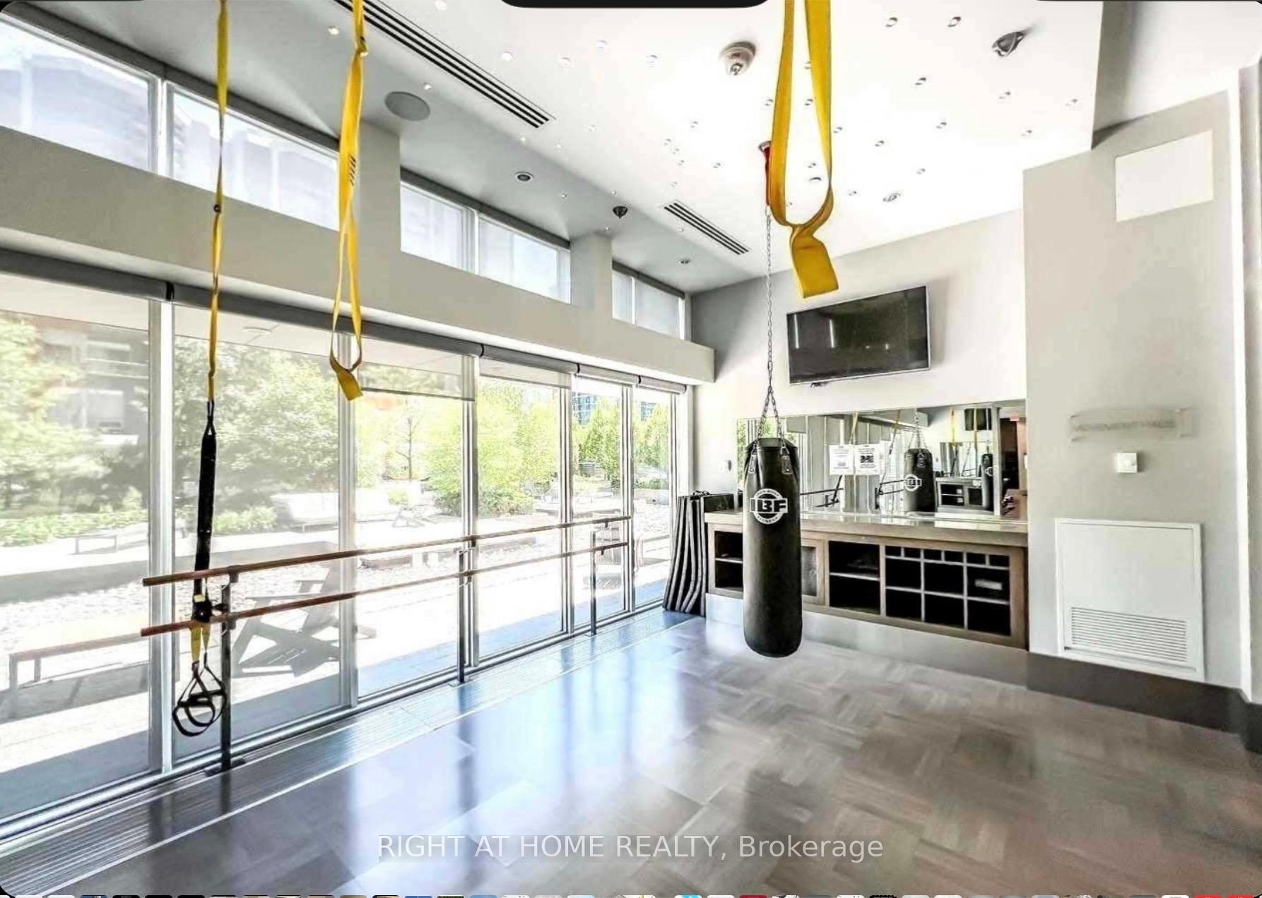 Photo of Unit 409, 88 Sheppard Avenue E