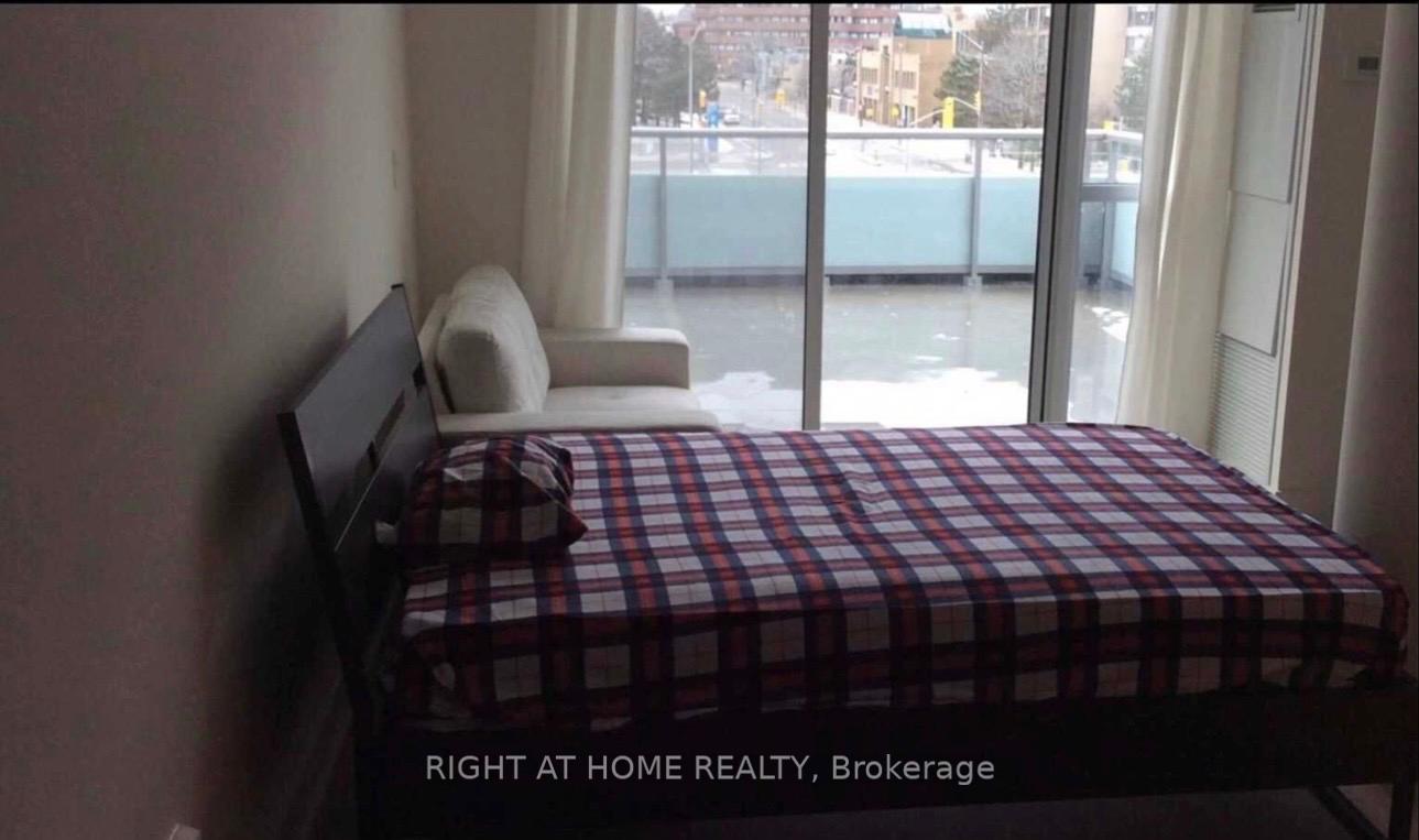 Photo 12 of Unit 409, 88 Sheppard Avenue E, North York, Willowdale East — HOMEH