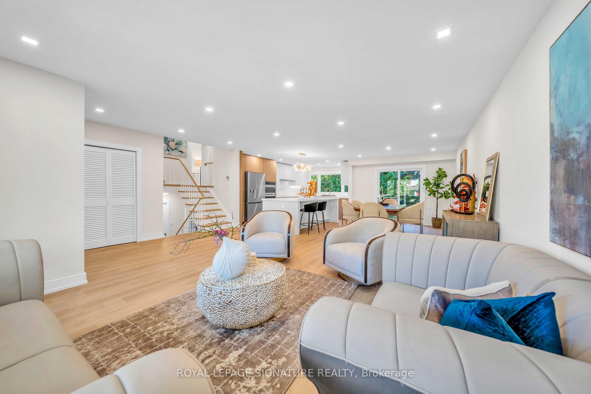 Photo 7 of 49 Snowcrest Avenue, North York, Bayview Woods-Steeles — HOMEH