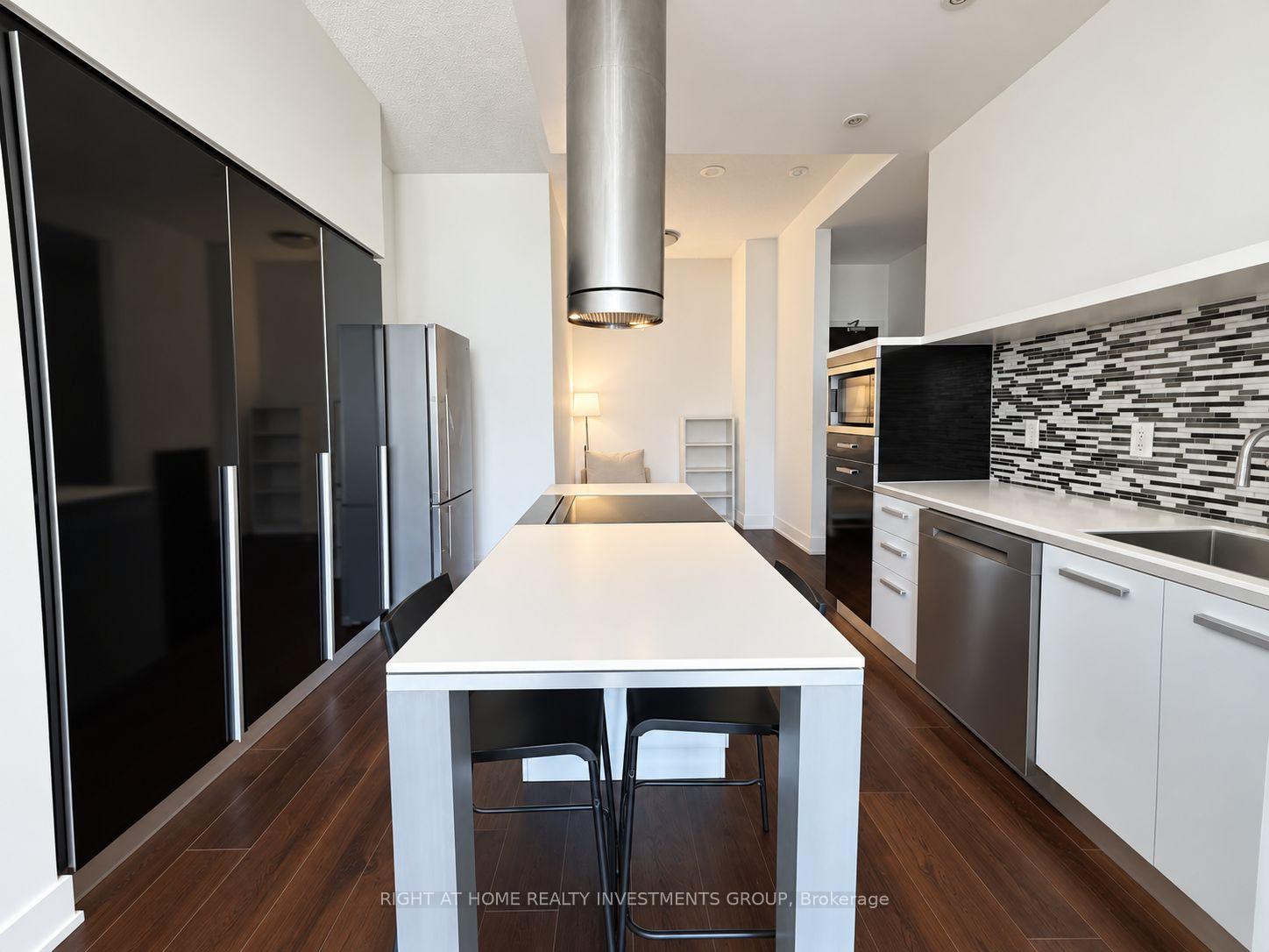 Photo 9 of Unit 809, 38 Dan Leckie Way, Toronto, Waterfront Communities — HOMEH