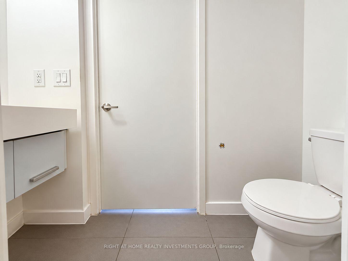 Photo 15 of Unit 809, 38 Dan Leckie Way, Toronto, Waterfront Communities — HOMEH