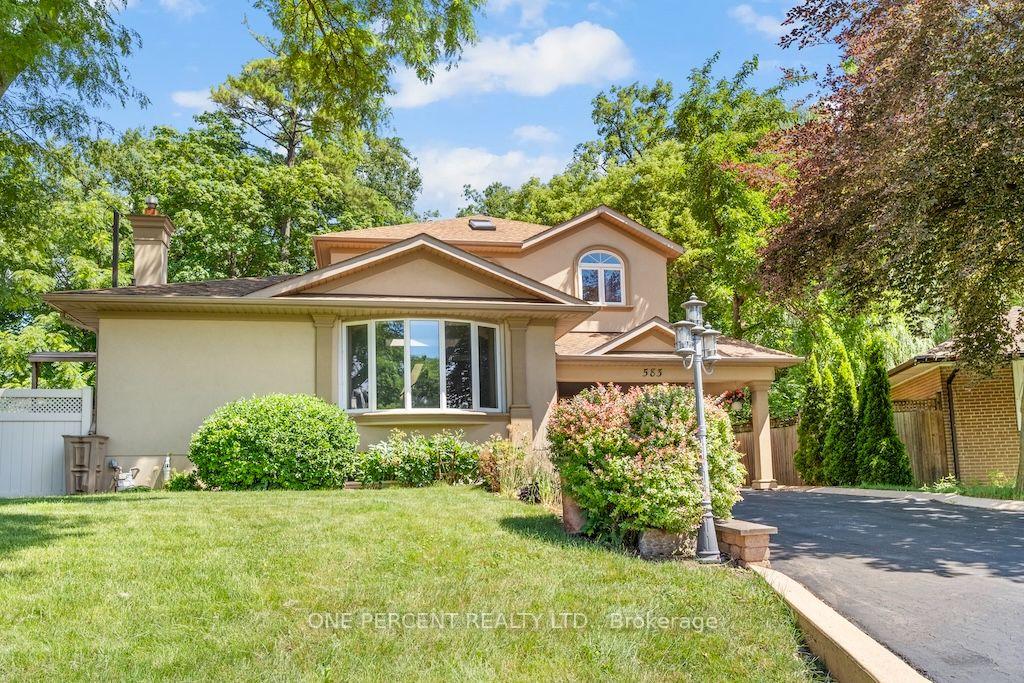 Photo 2 of 583 Stephens Crescent, Oakville, West — HOMEH