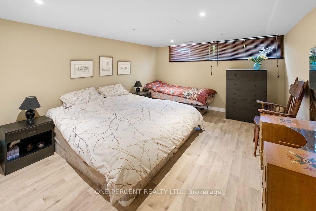 Photo 28 of 583 Stephens Crescent, Oakville, West — HOMEH
