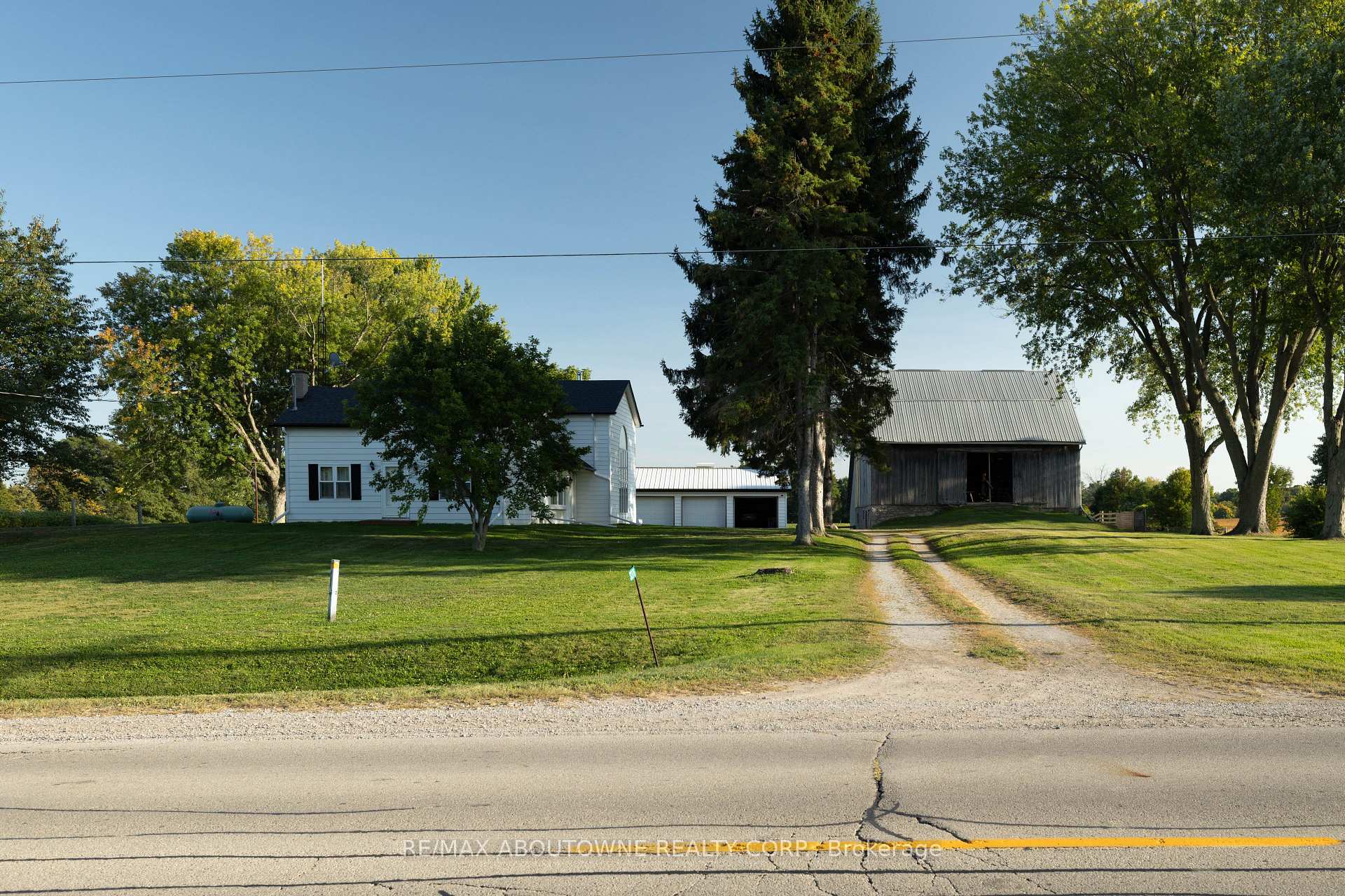 Photo of 3276 Governors Road