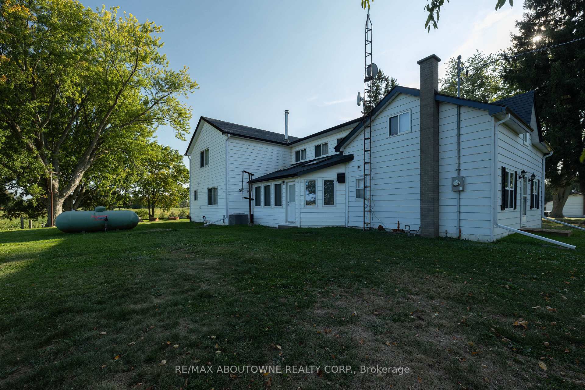 Photo 6 of 3276 Governors Road, Hamilton, Rural Ancaster — HOMEH