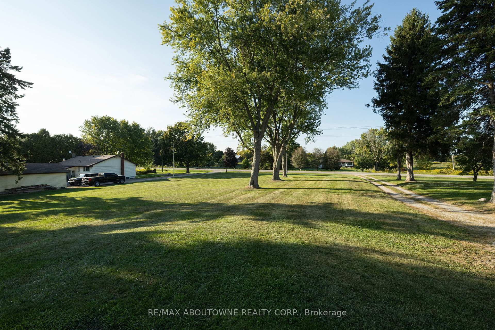 Photo 7 of 3276 Governors Road, Hamilton, Rural Ancaster — HOMEH