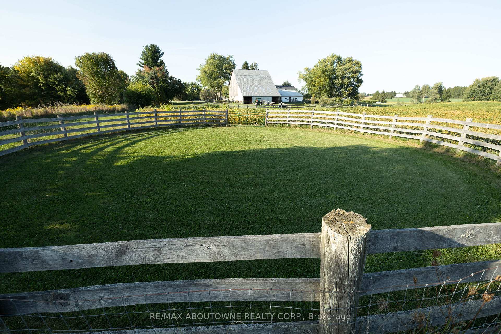 Photo 9 of 3276 Governors Road, Hamilton, Rural Ancaster — HOMEH