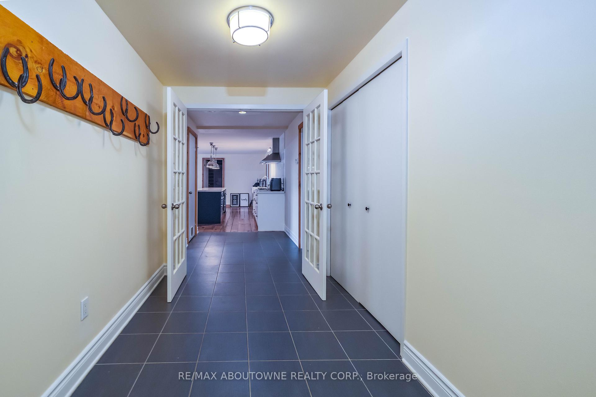 Photo 11 of 3276 Governors Road, Hamilton, Rural Ancaster — HOMEH