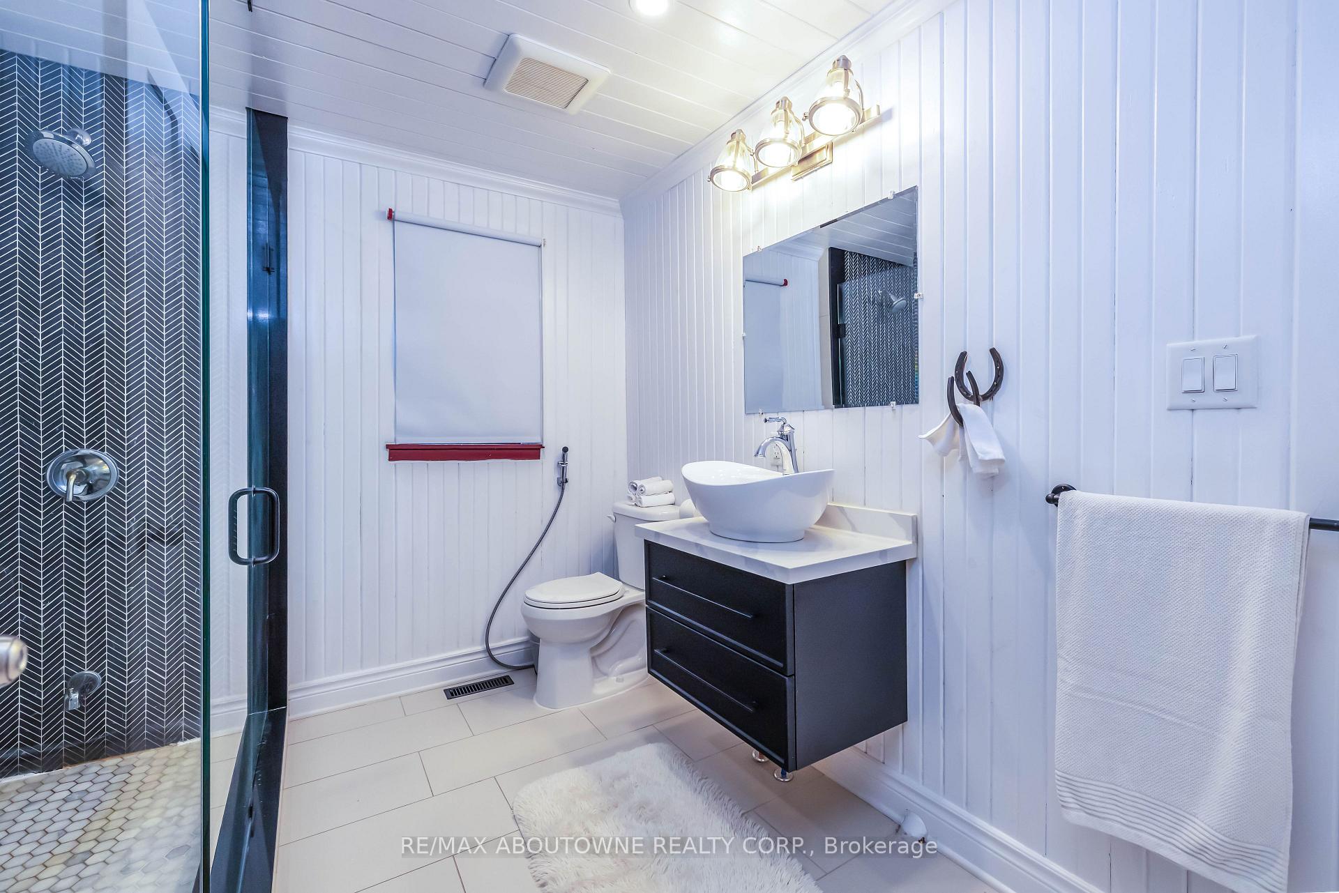 Photo 24 of 3276 Governors Road, Hamilton, Rural Ancaster — HOMEH