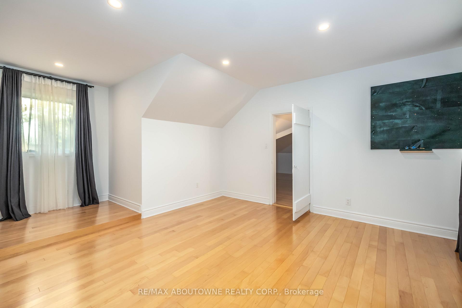 Photo 37 of 3276 Governors Road, Hamilton, Rural Ancaster — HOMEH