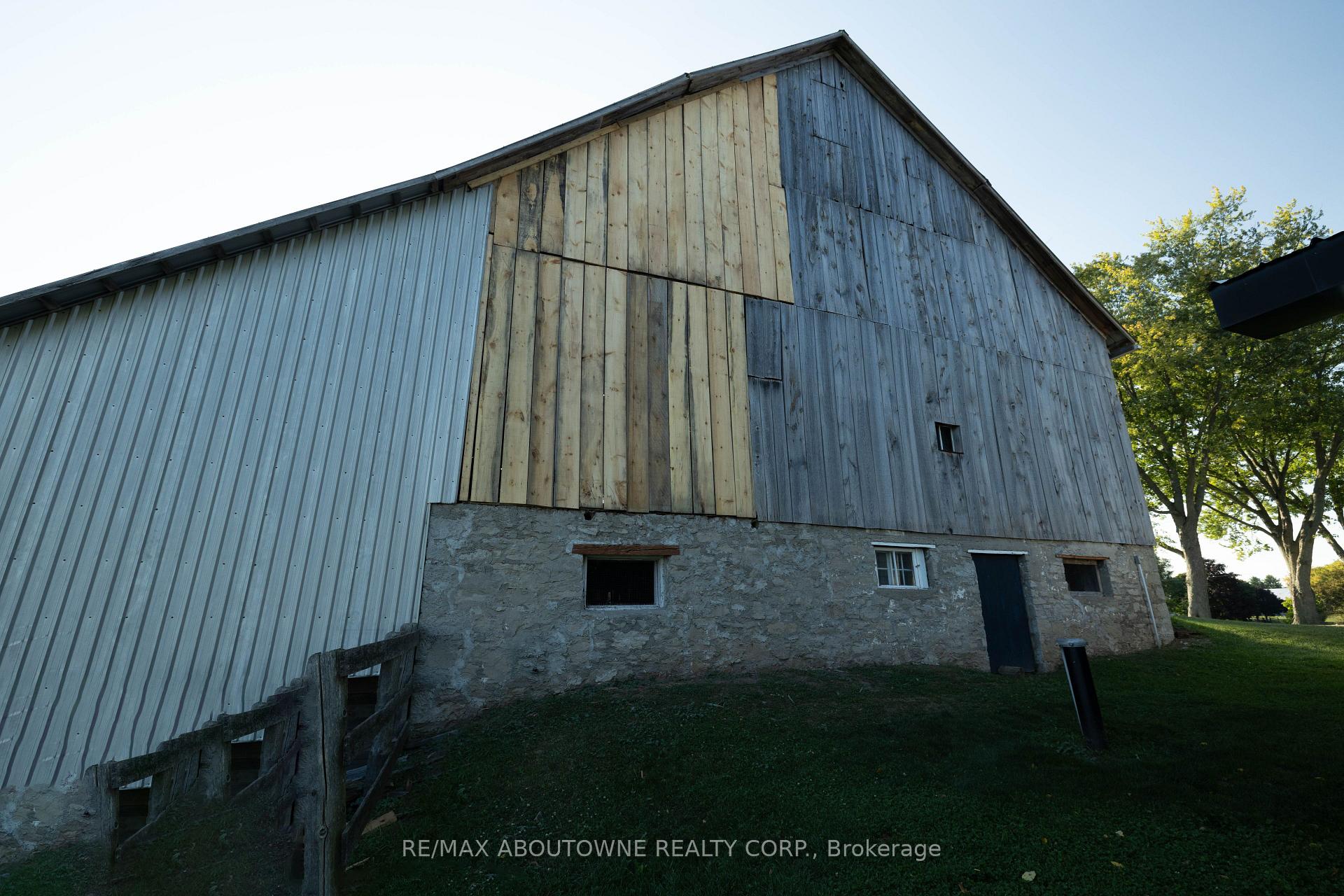 Photo 41 of 3276 Governors Road, Hamilton, Rural Ancaster — HOMEH