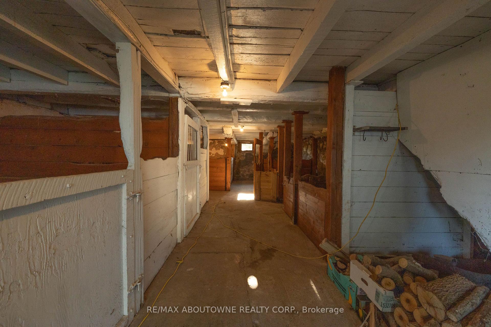 Photo 43 of 3276 Governors Road, Hamilton, Rural Ancaster — HOMEH