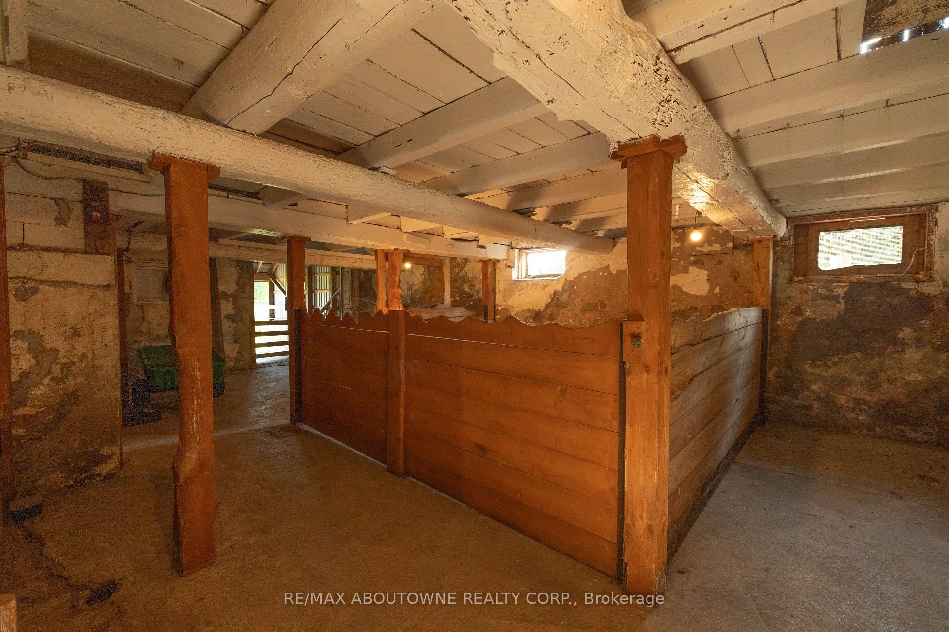 Photo 44 of 3276 Governors Road, Hamilton, Rural Ancaster — HOMEH