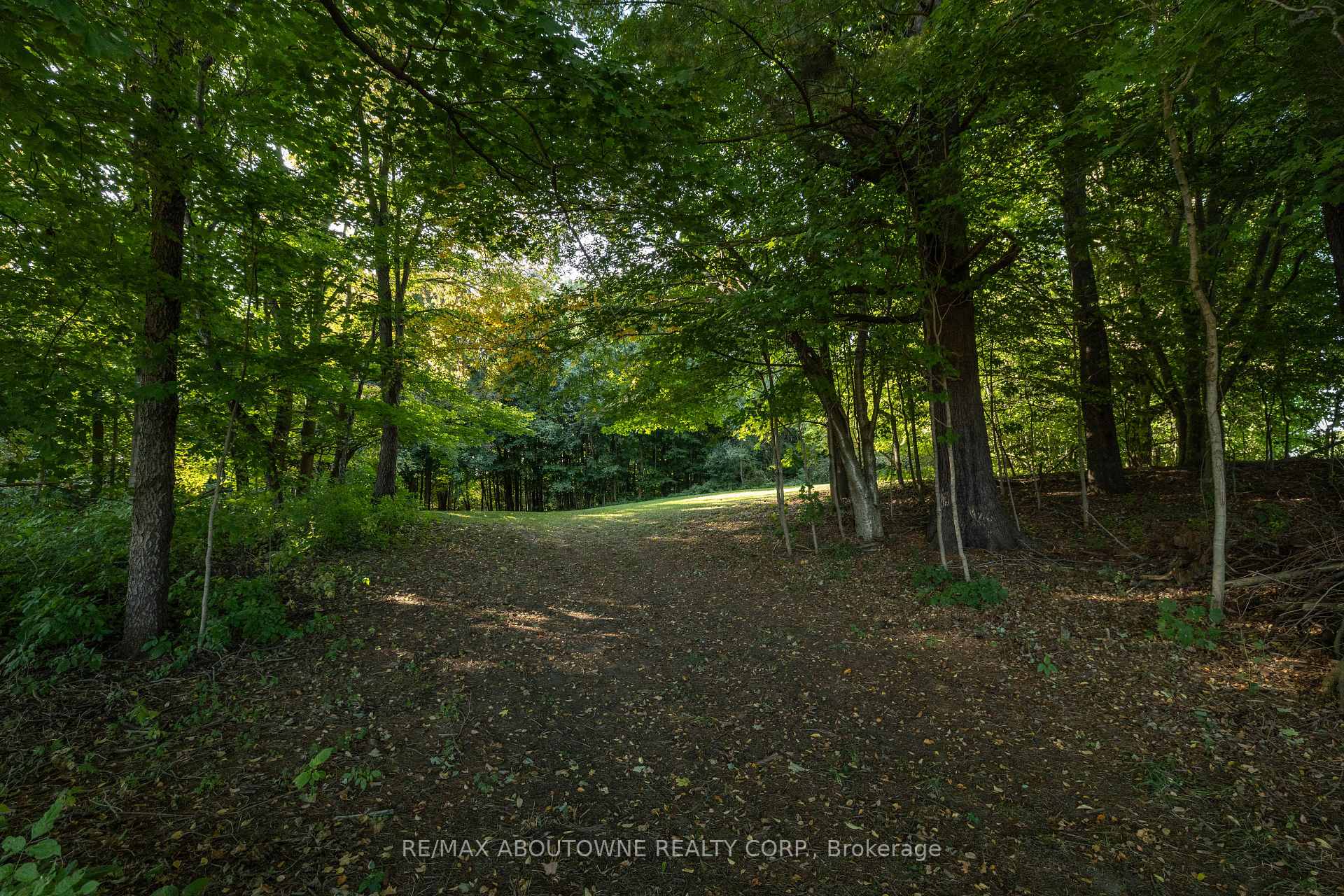 Photo 47 of 3276 Governors Road, Hamilton, Rural Ancaster — HOMEH