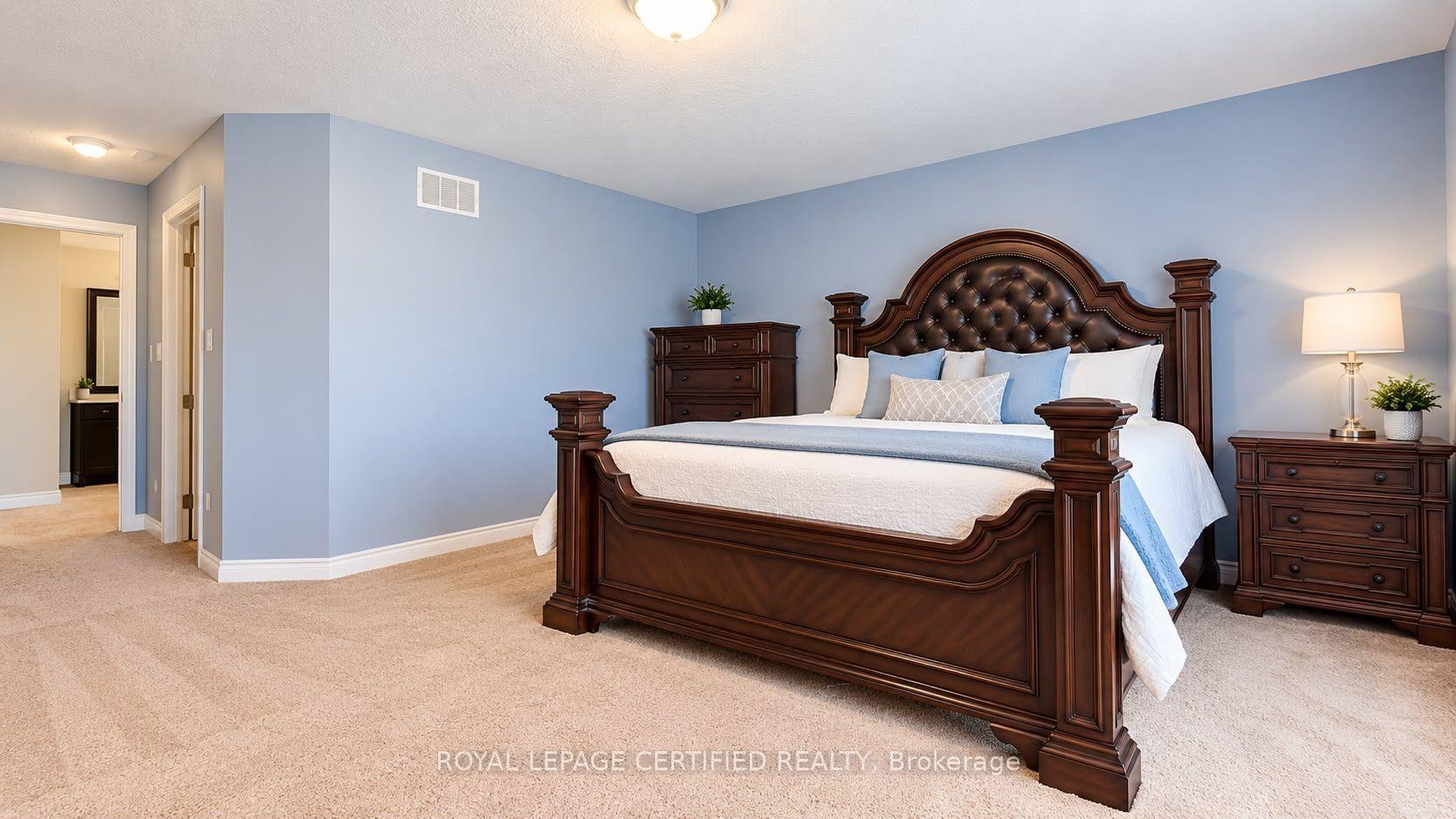 Photo 17 of 115 Davinci Boulevard, Hamilton, Carpenter — HOMEH